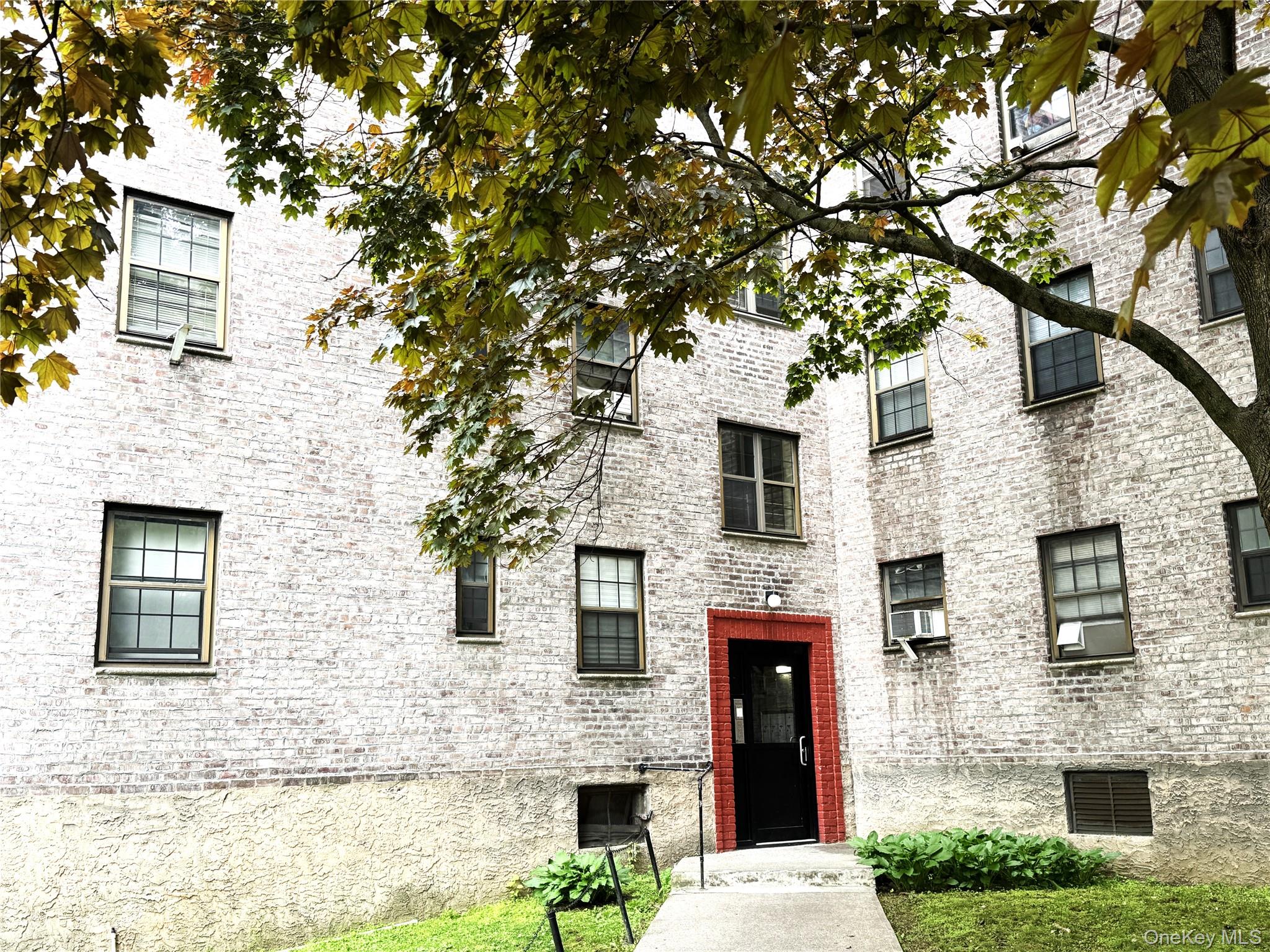 144-22 78th Avenue, Unit 1M