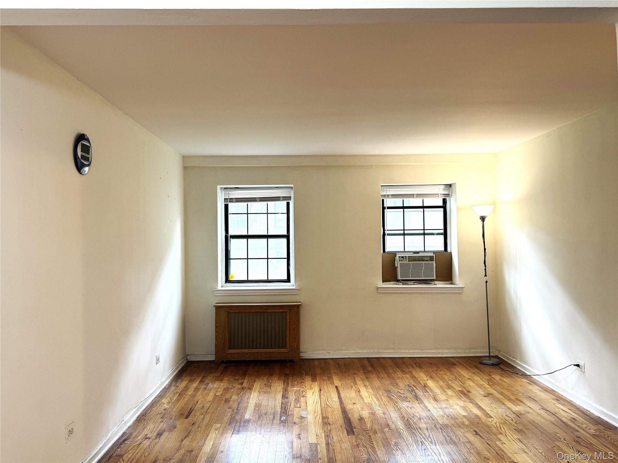 144-22 78th Avenue, Unit 1M photo 2