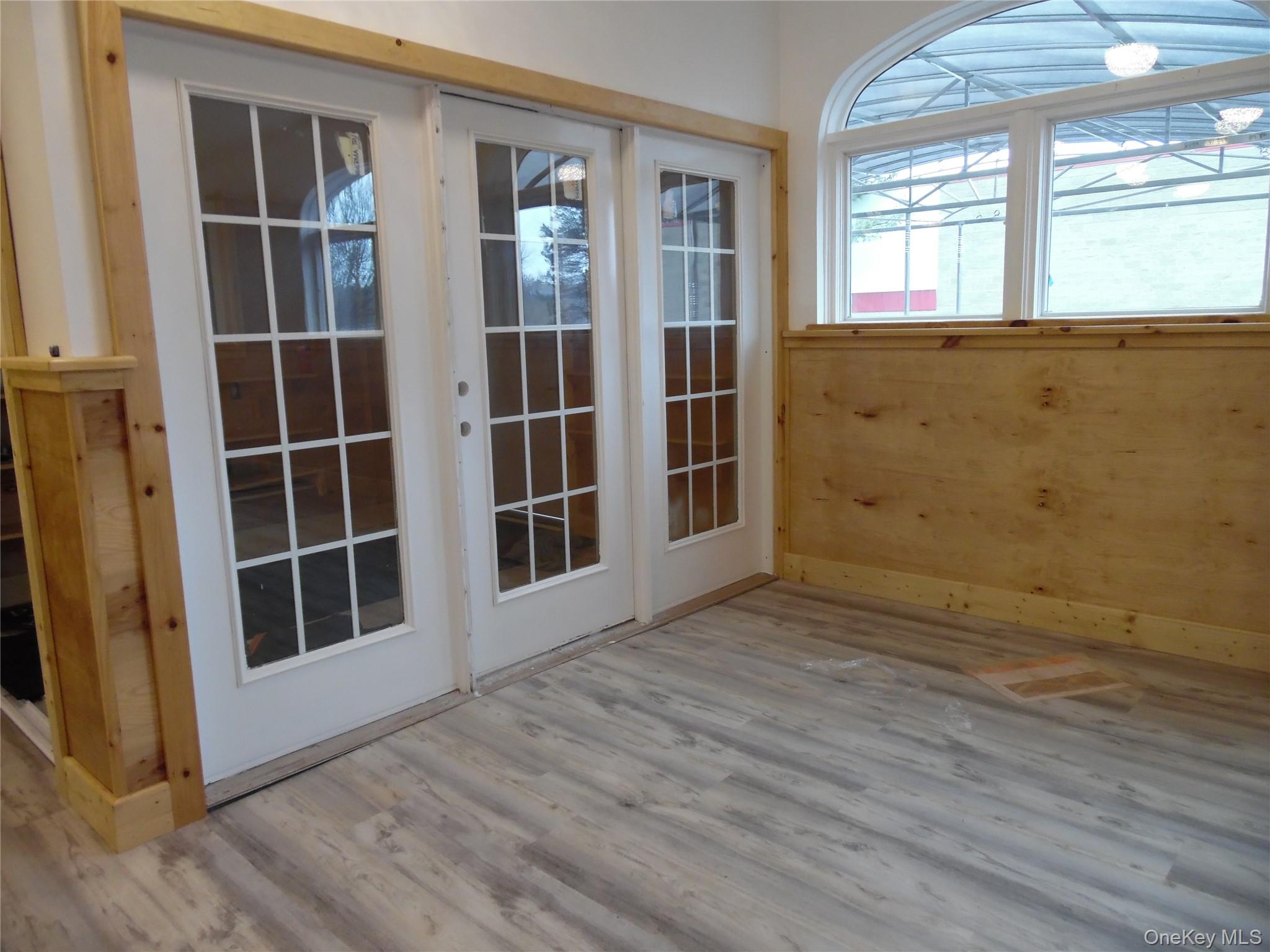 363 E Broadway – For Rent photo 5