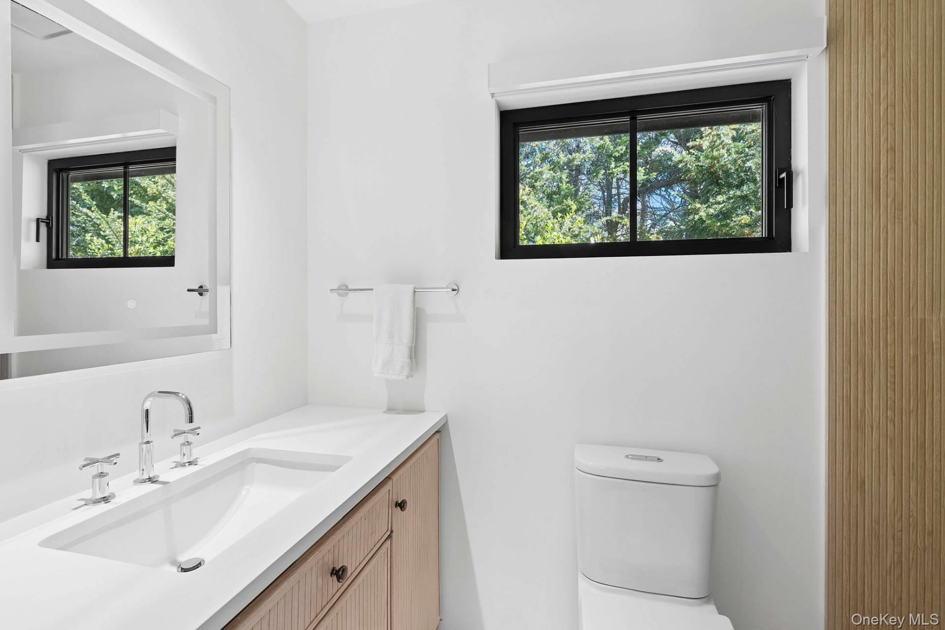 15 Atterbury Road – For Rent photo 10