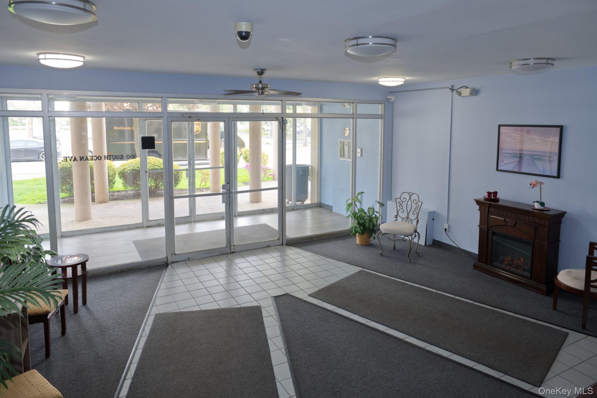 100 S Ocean Avenue S, Unit 2R photo 4