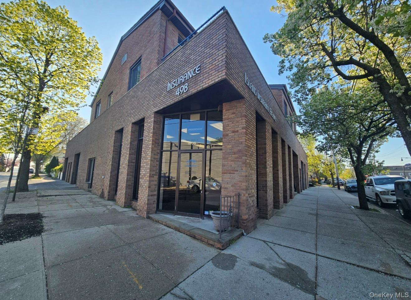 496 City Island Avenue – For Rent