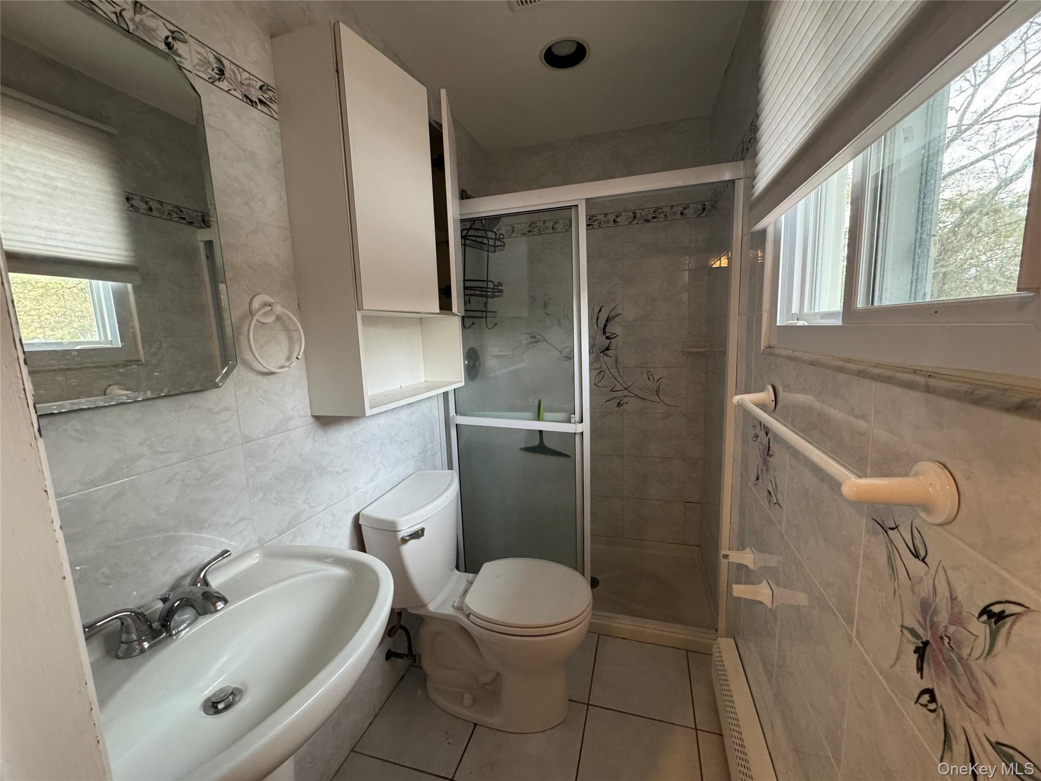11 Oak Place – For Rent photo 10