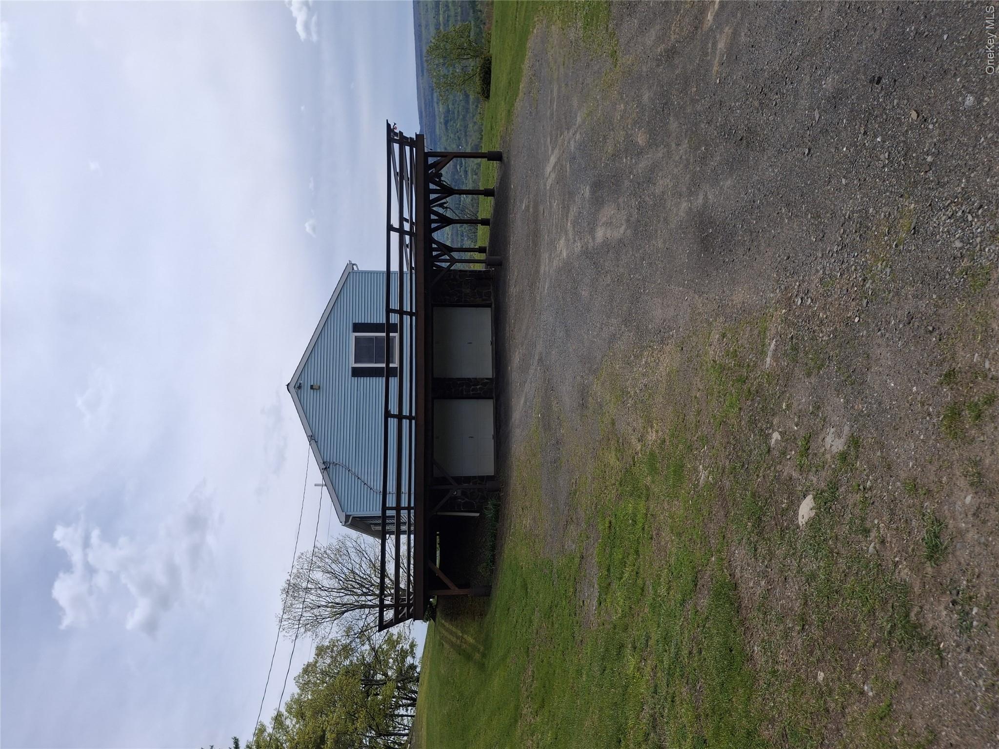 9 J&J Road – For Sale photo 7