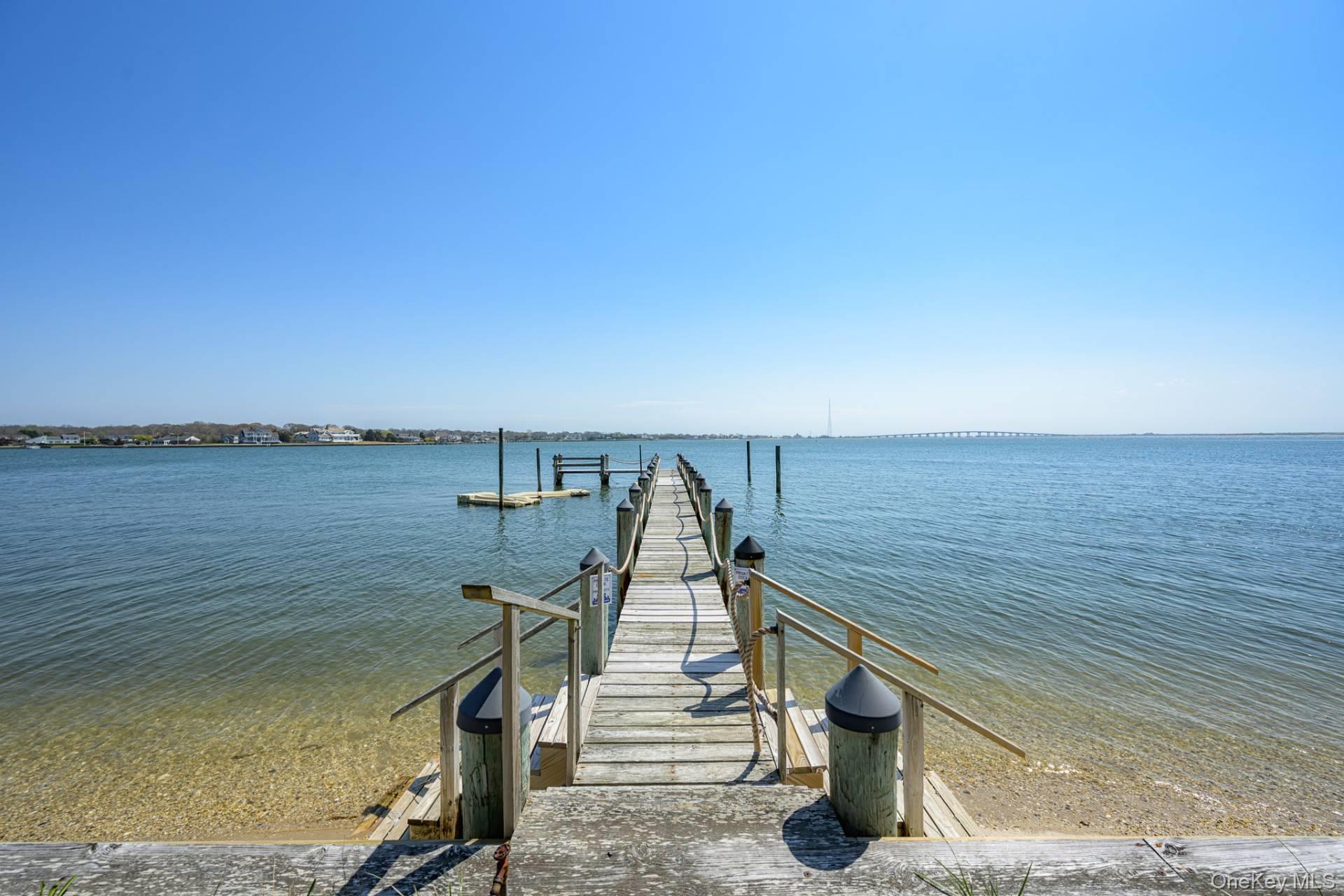 23 E Point Lane – For Rent