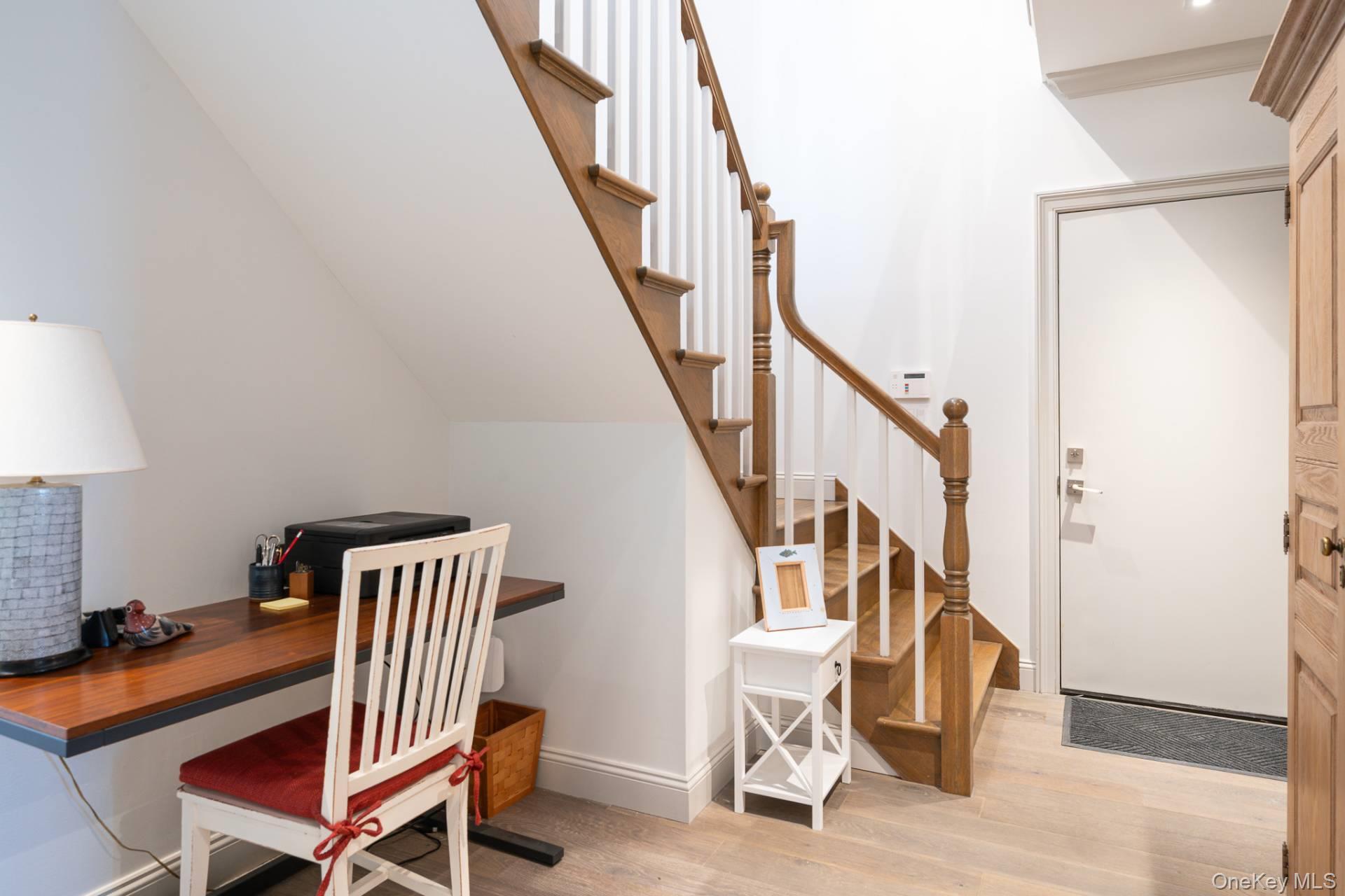 23 E Point Lane – For Rent photo 14