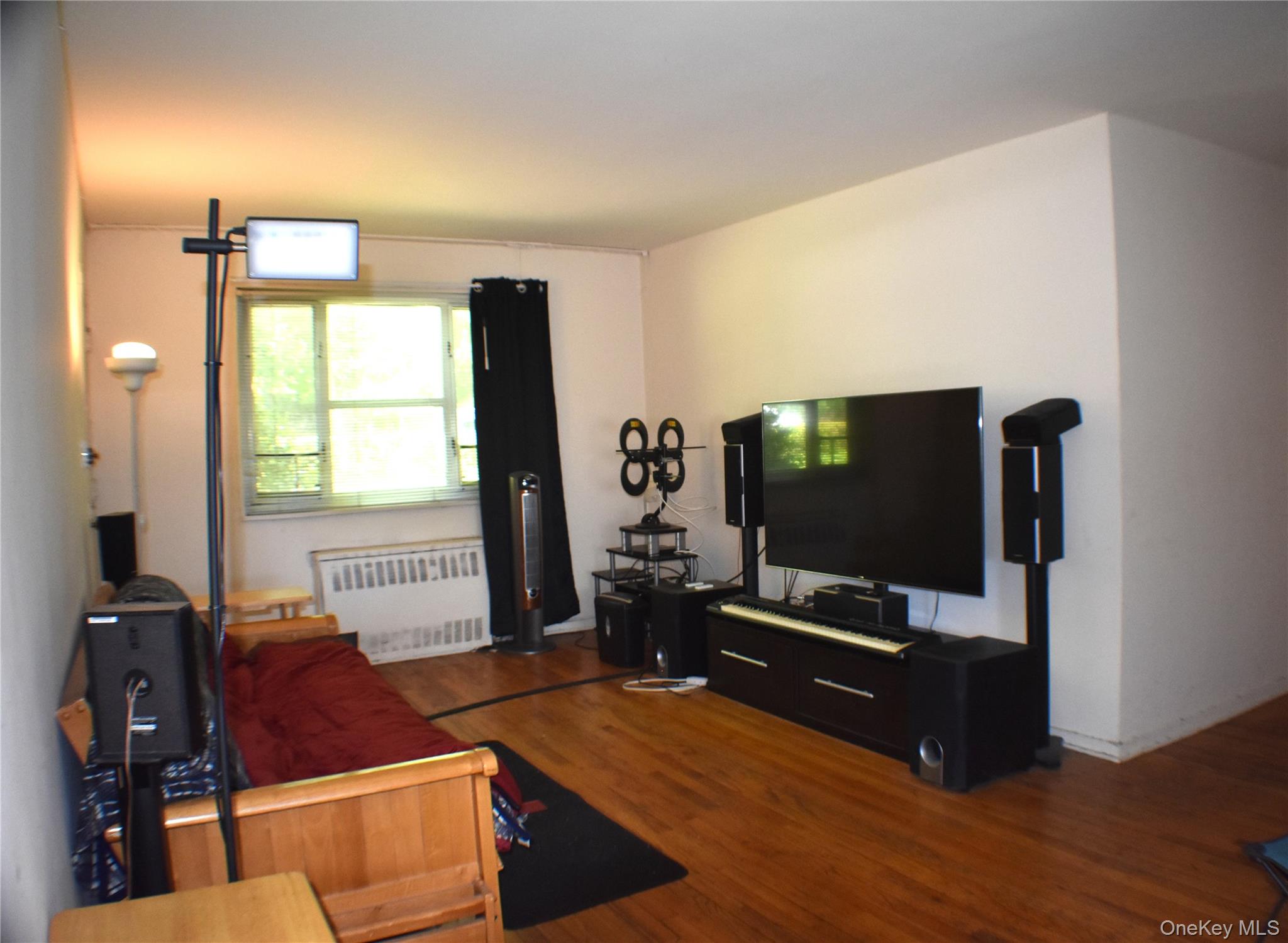 228-14 stronghurst Avenue, Unit 3113, Lowe photo 6