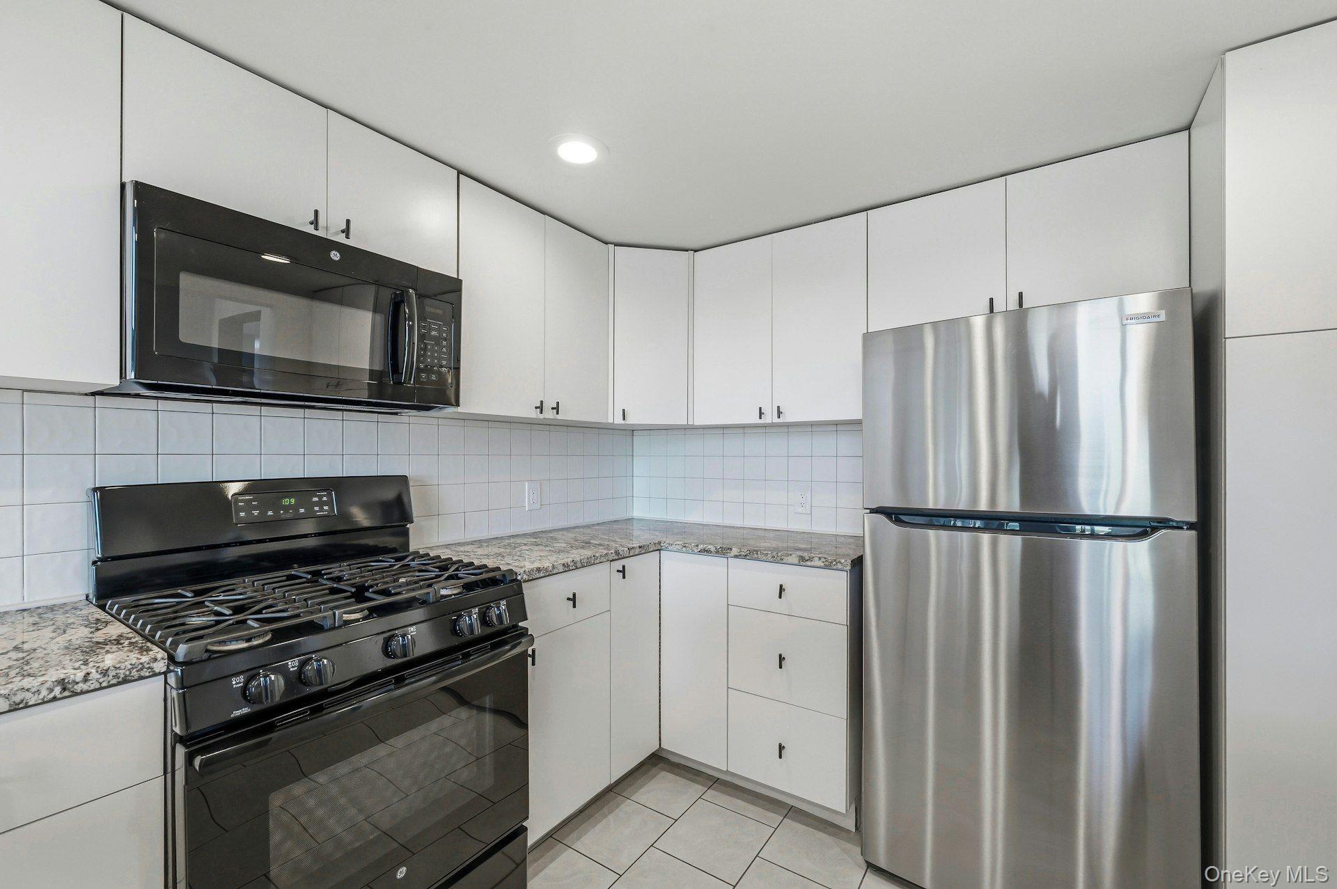 19 Hillside Avenue – For Sale photo 17