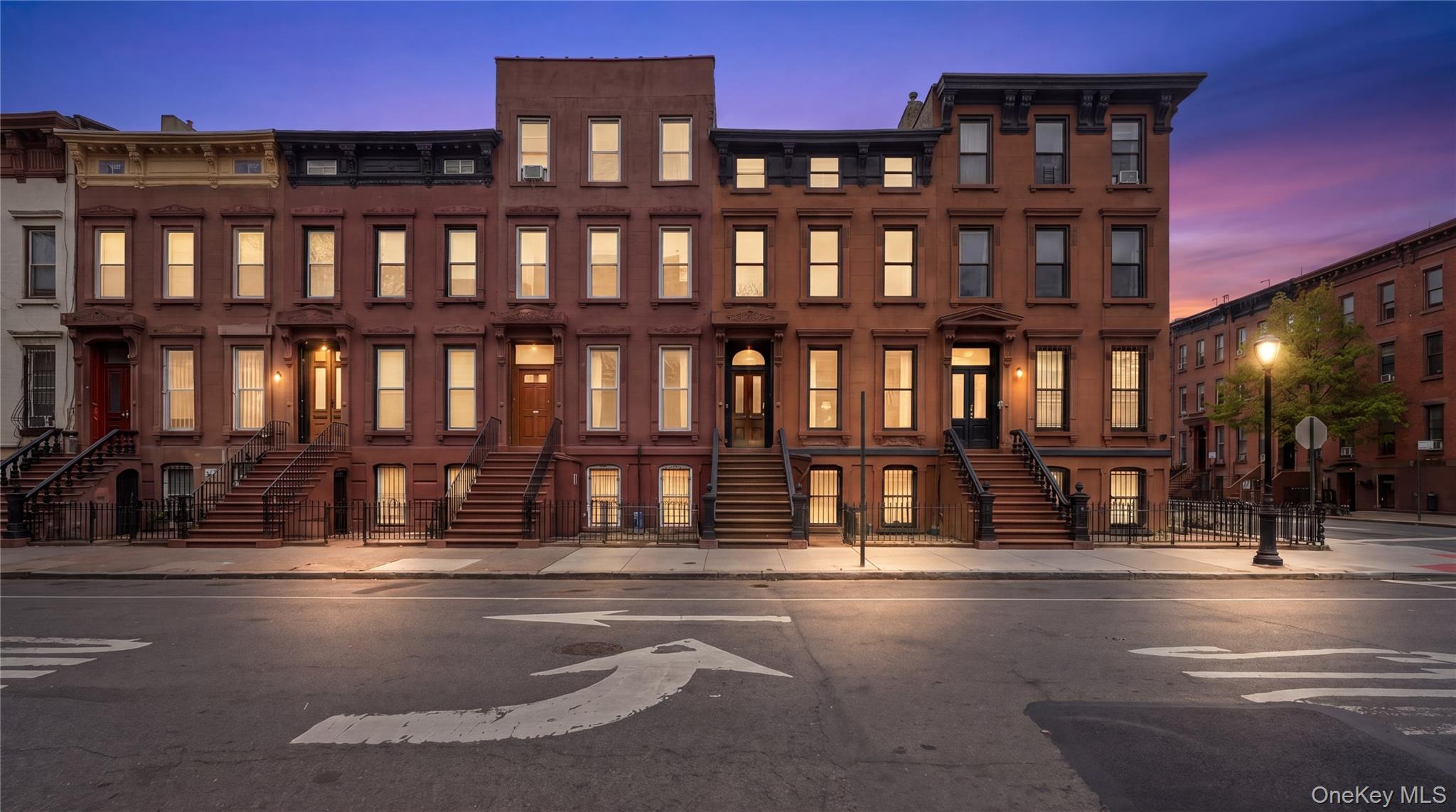 4 Hart Street – For Sale photo 2