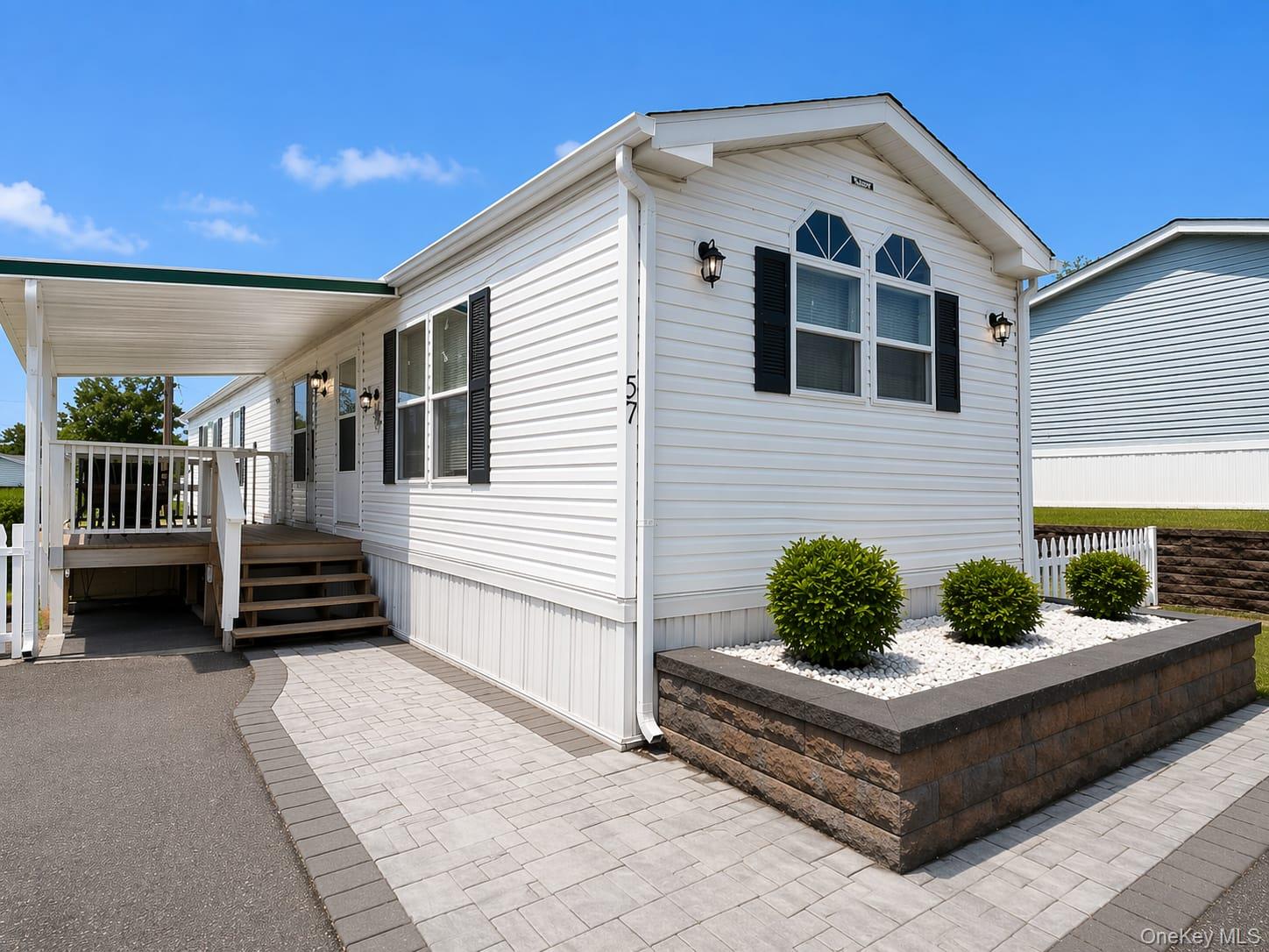 57 W Mountain View – For Sale