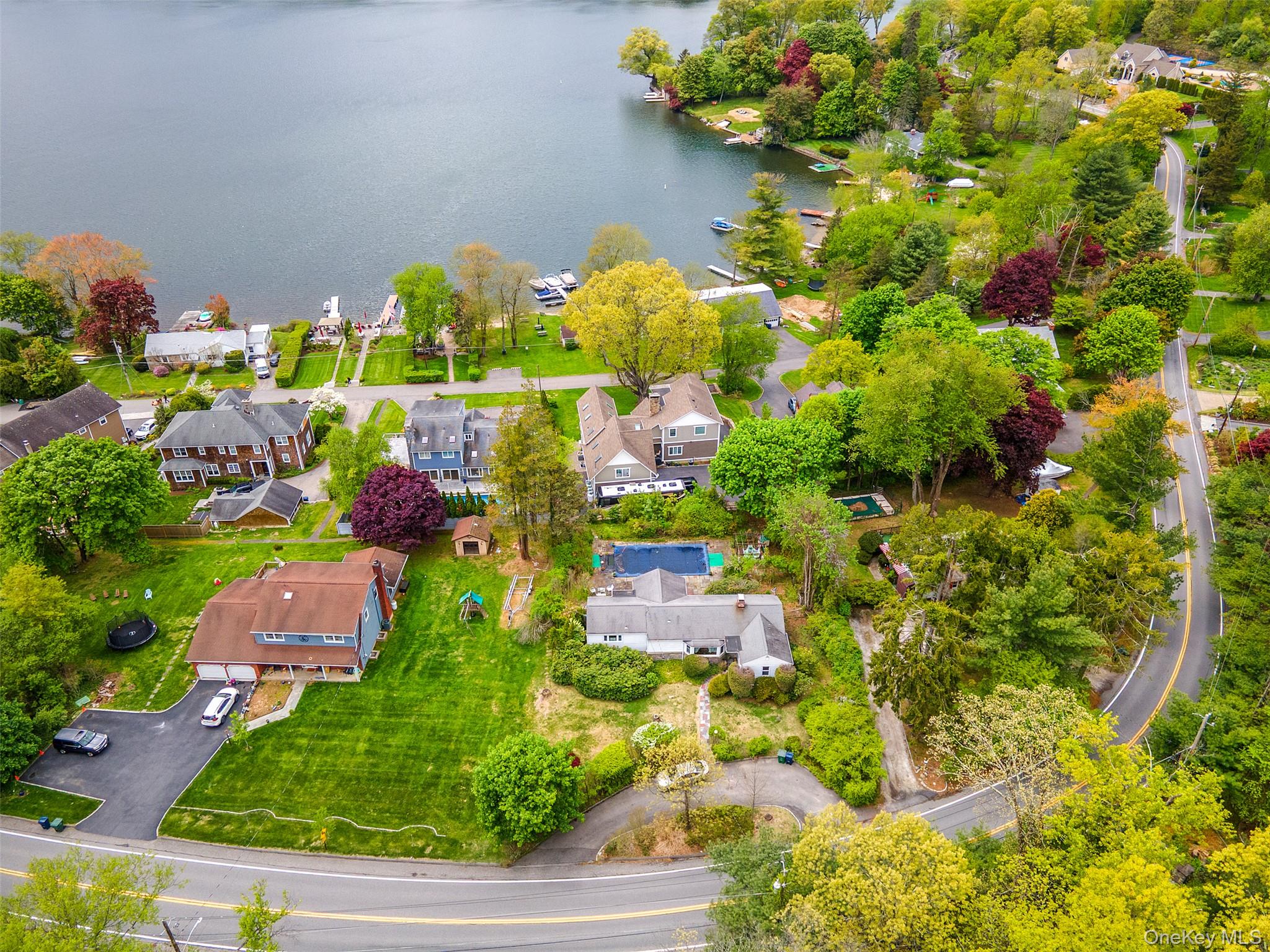516 N Lake Boulevard – For Sale photo 2