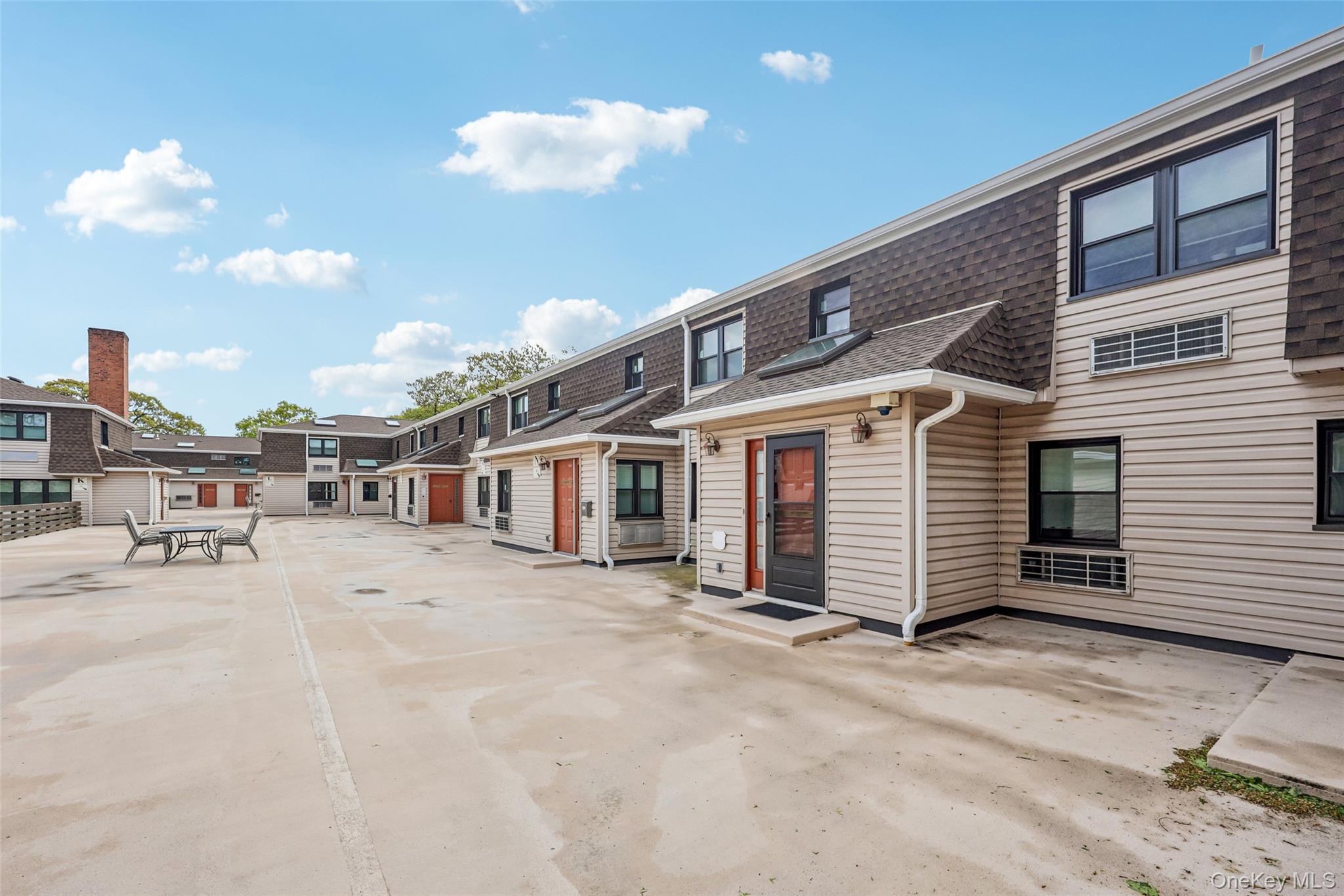 1331 Broadway, Unit P 10/11 photo 4