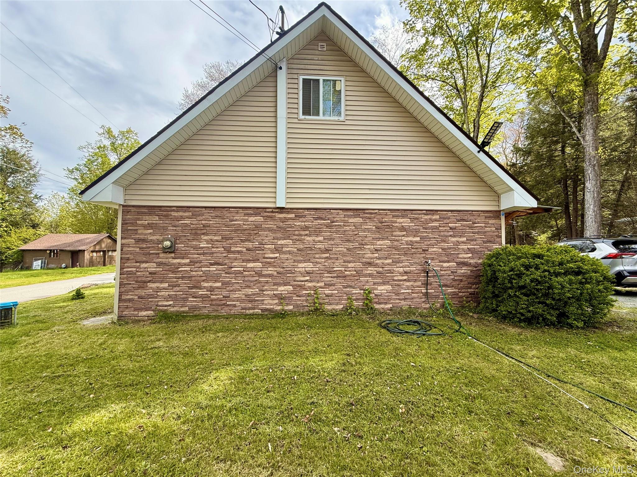 23 Woodland Way – For Sale photo 4