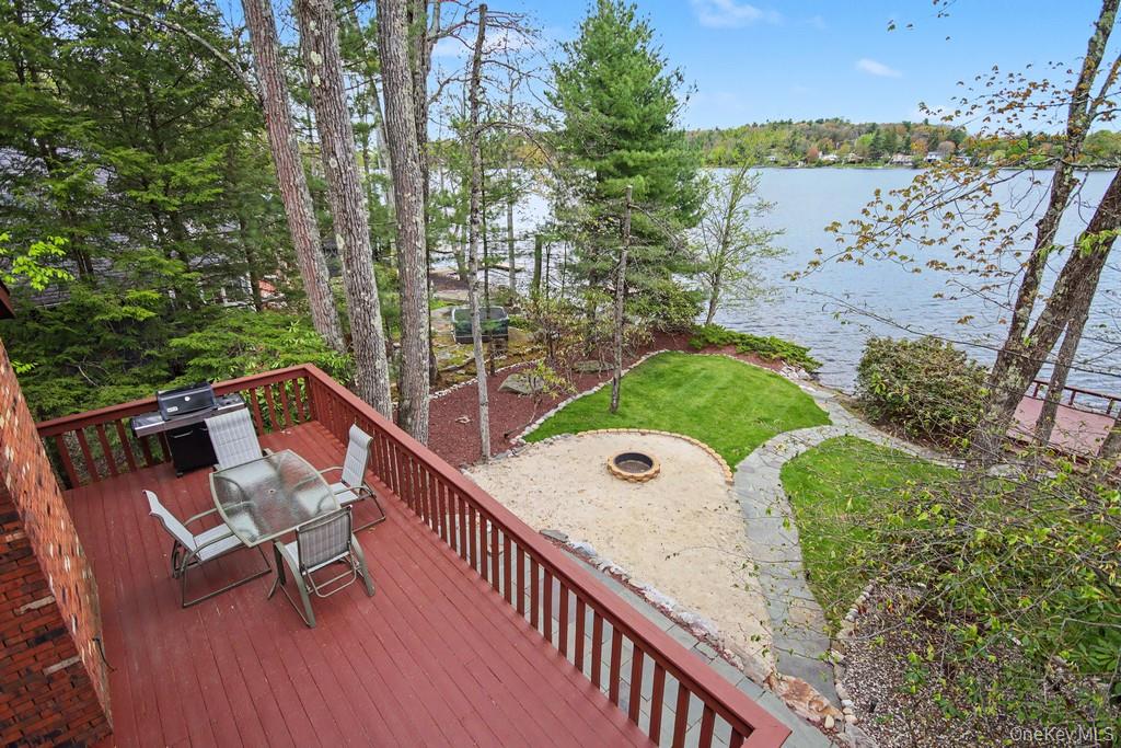 116 Lake Shore Drive W – For Sale photo 14