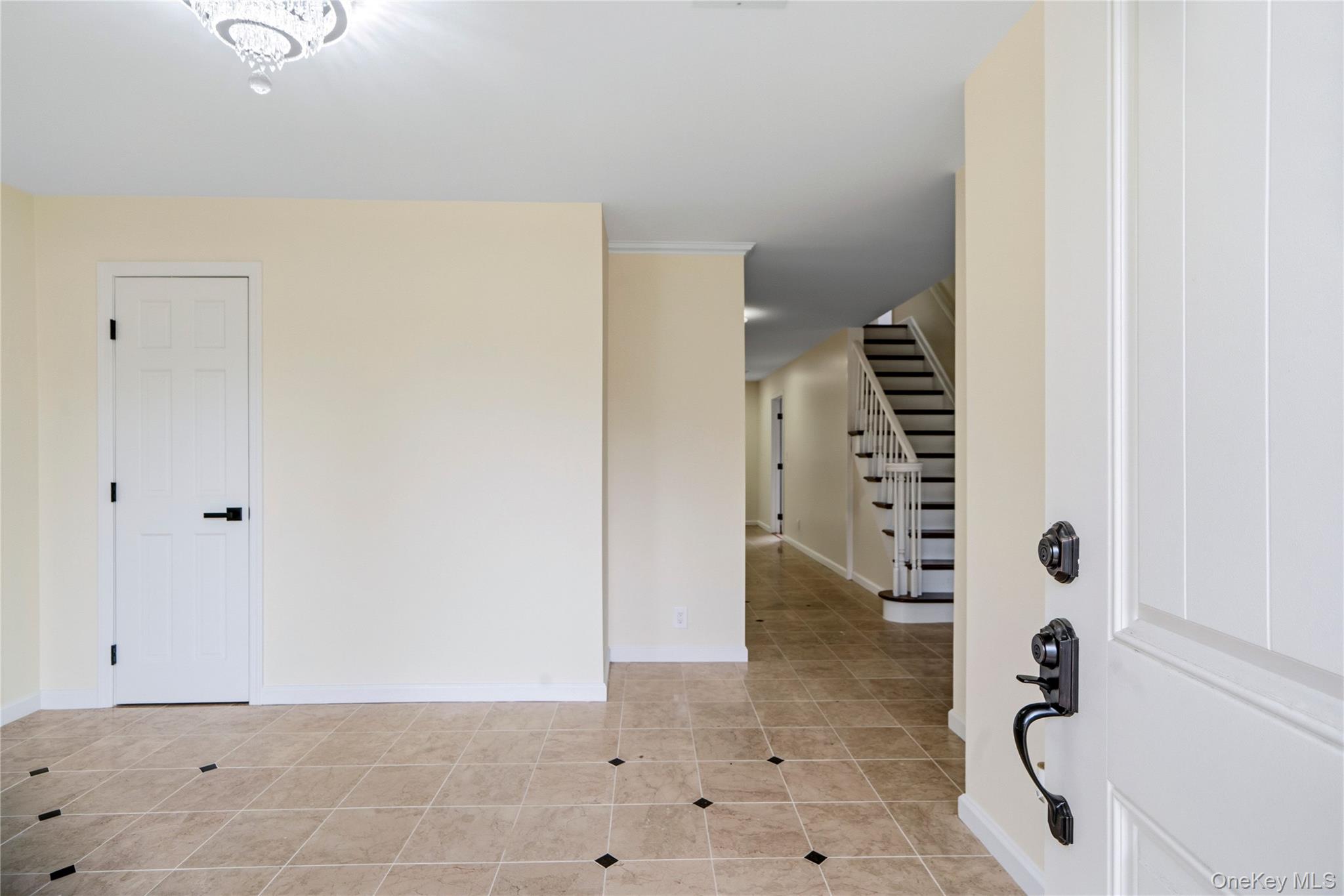244 water Lane S – For Sale photo 5