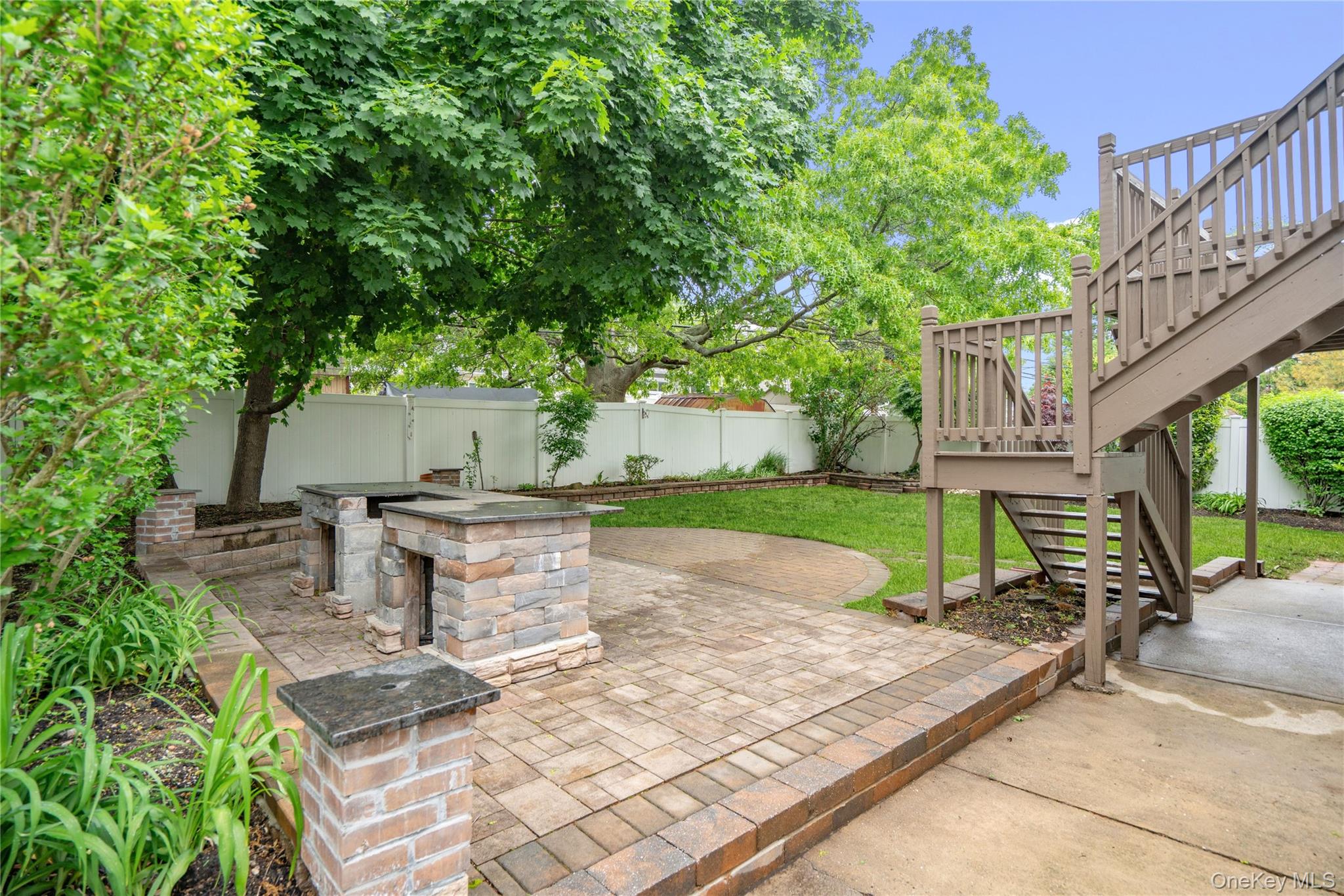244 water Lane S – For Sale photo 36