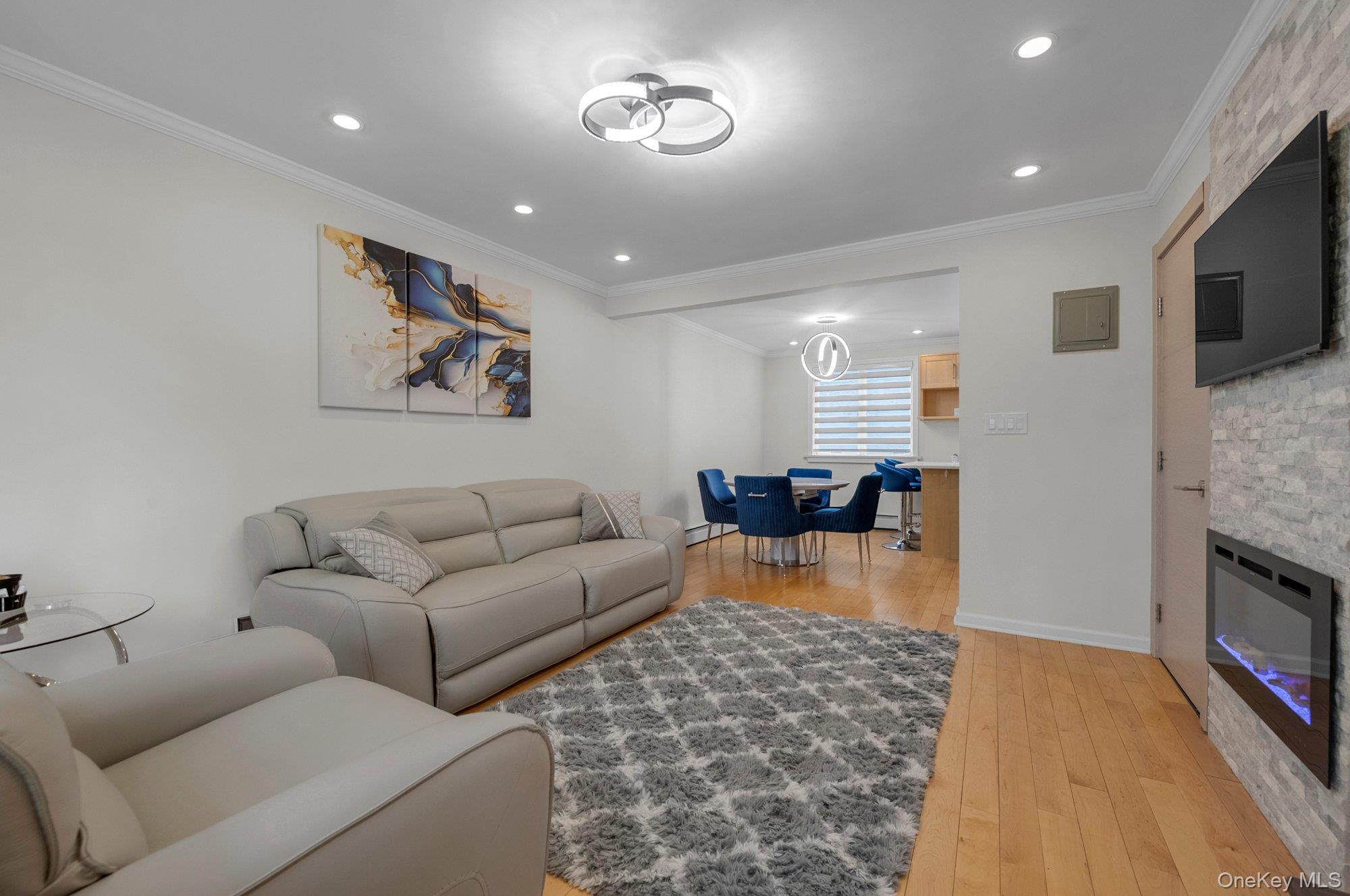 67-45 Bell Boulevard, Unit Duplex
