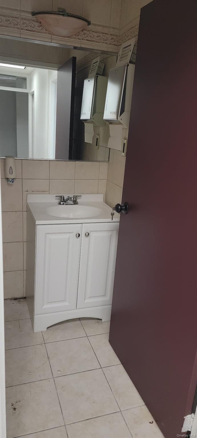92-29 Queens Boulevard, Unit CA photo 18