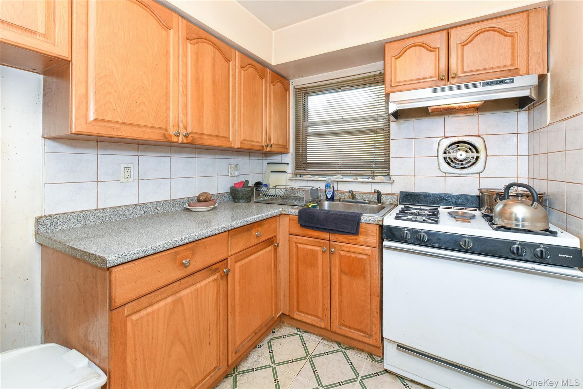 97-33 90th Street – For Sale photo 23