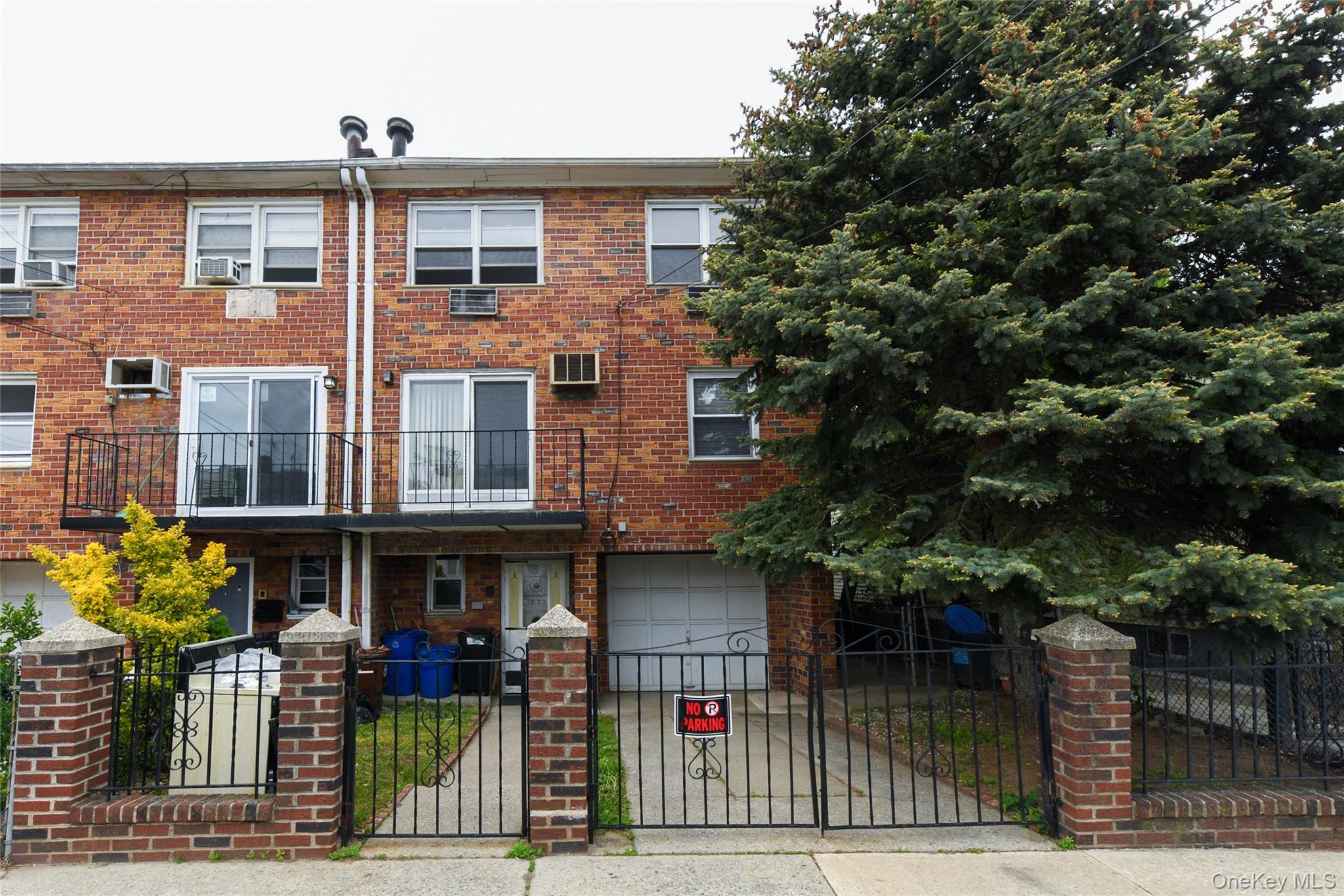 97-33 90th Street – For Sale photo 3
