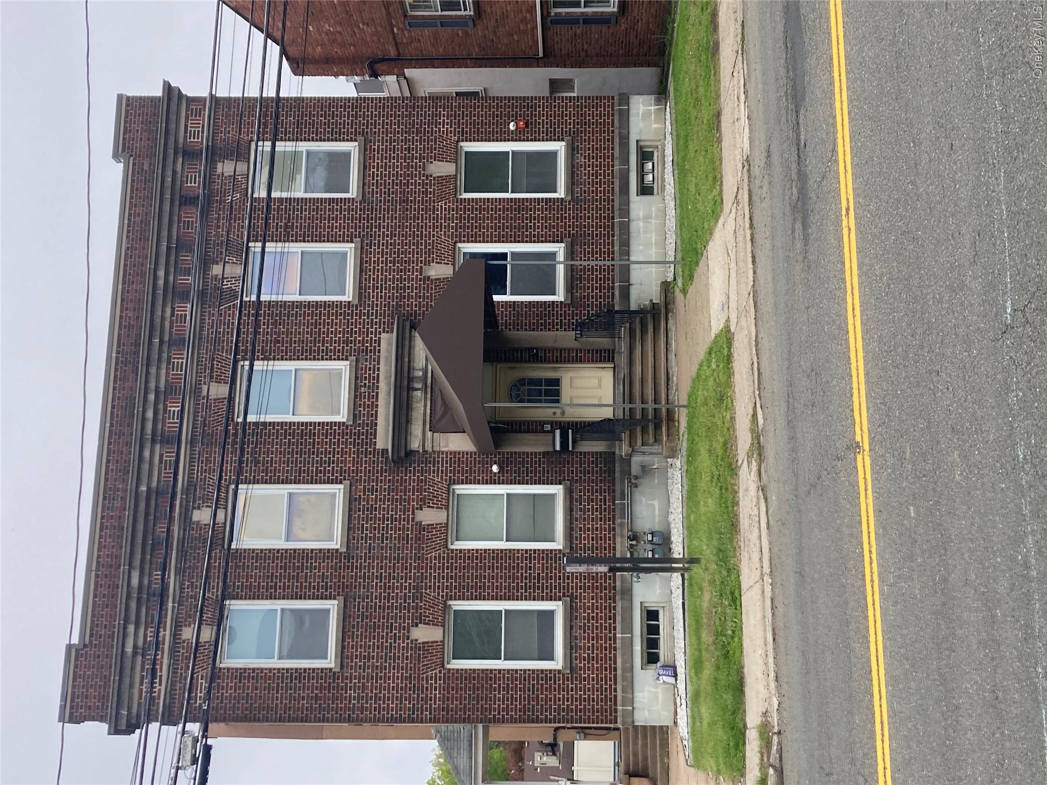 141 Lafayette Avenue – For Rent