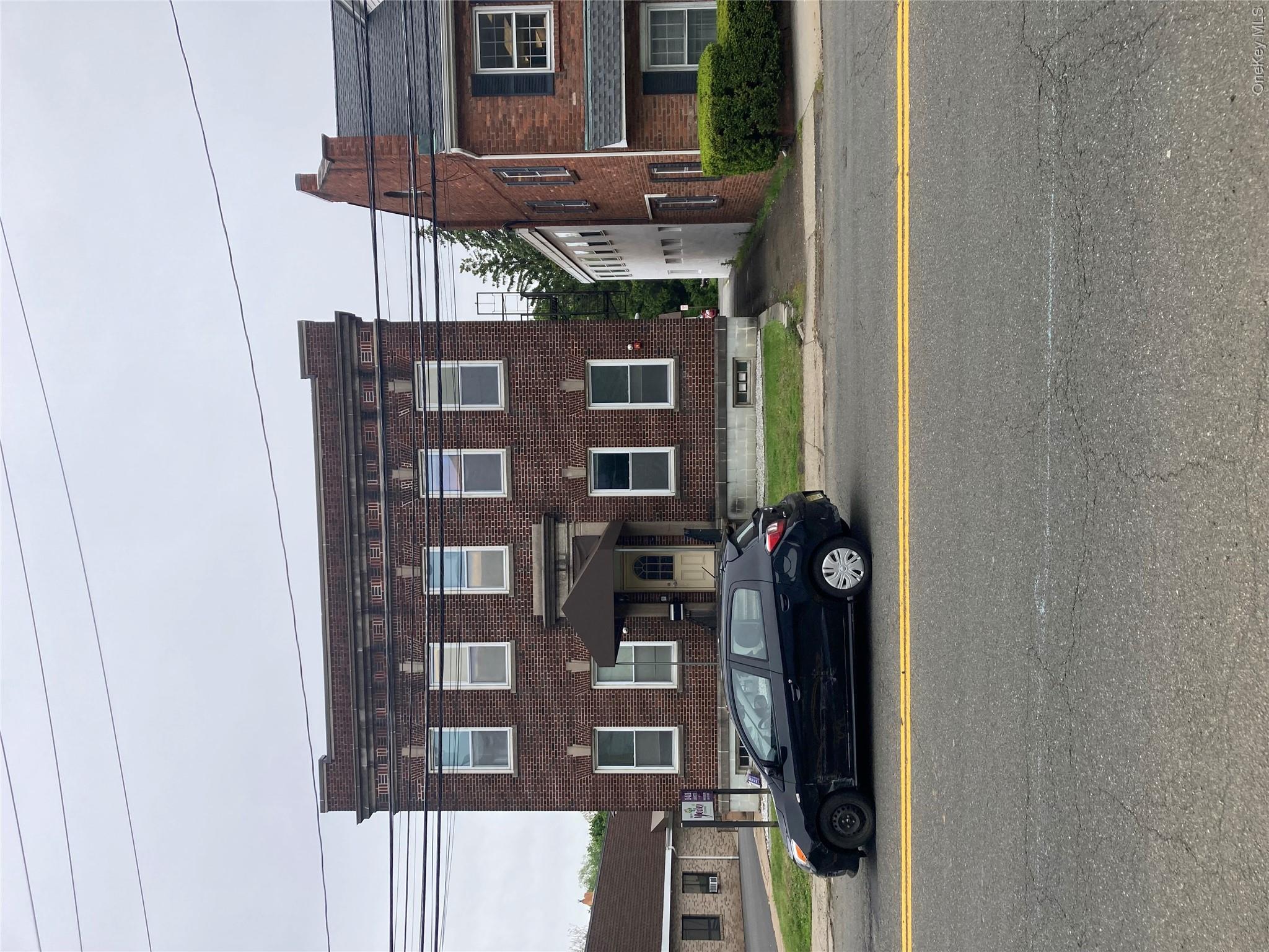 141 Lafayette Avenue – For Rent photo 2