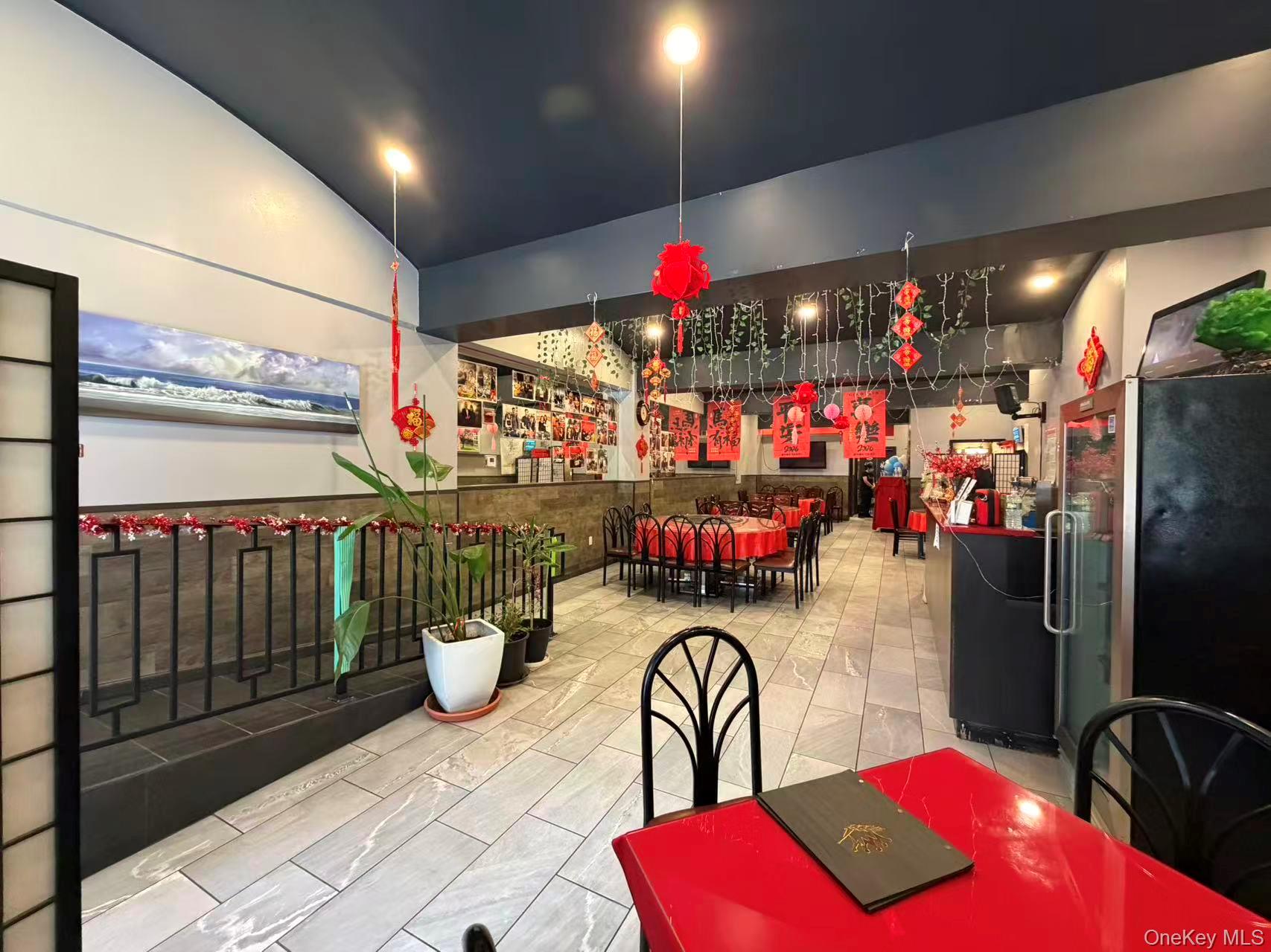 4318 Main Street, Unit 1A
