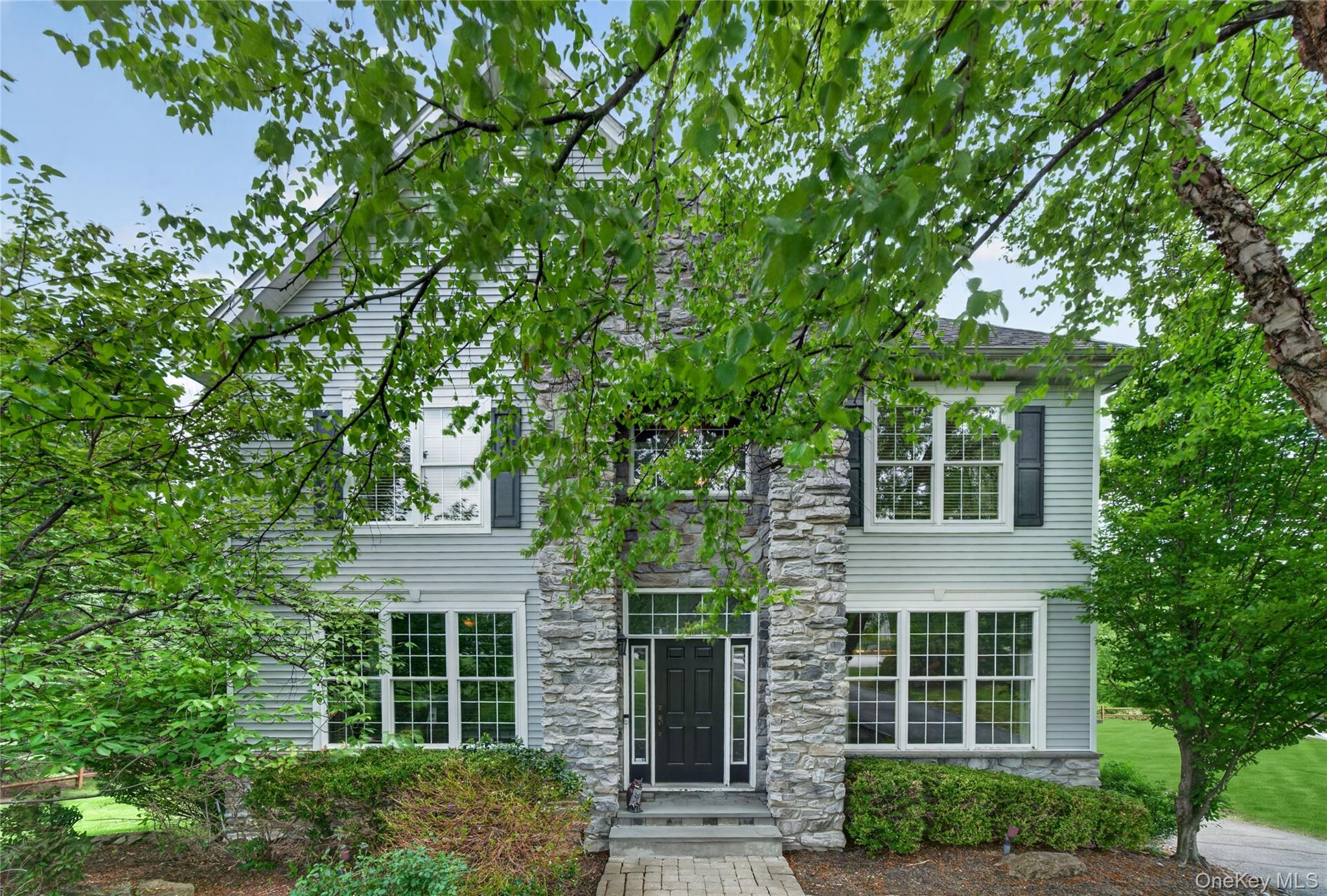 3 Braemar Way – For Sale photo 2