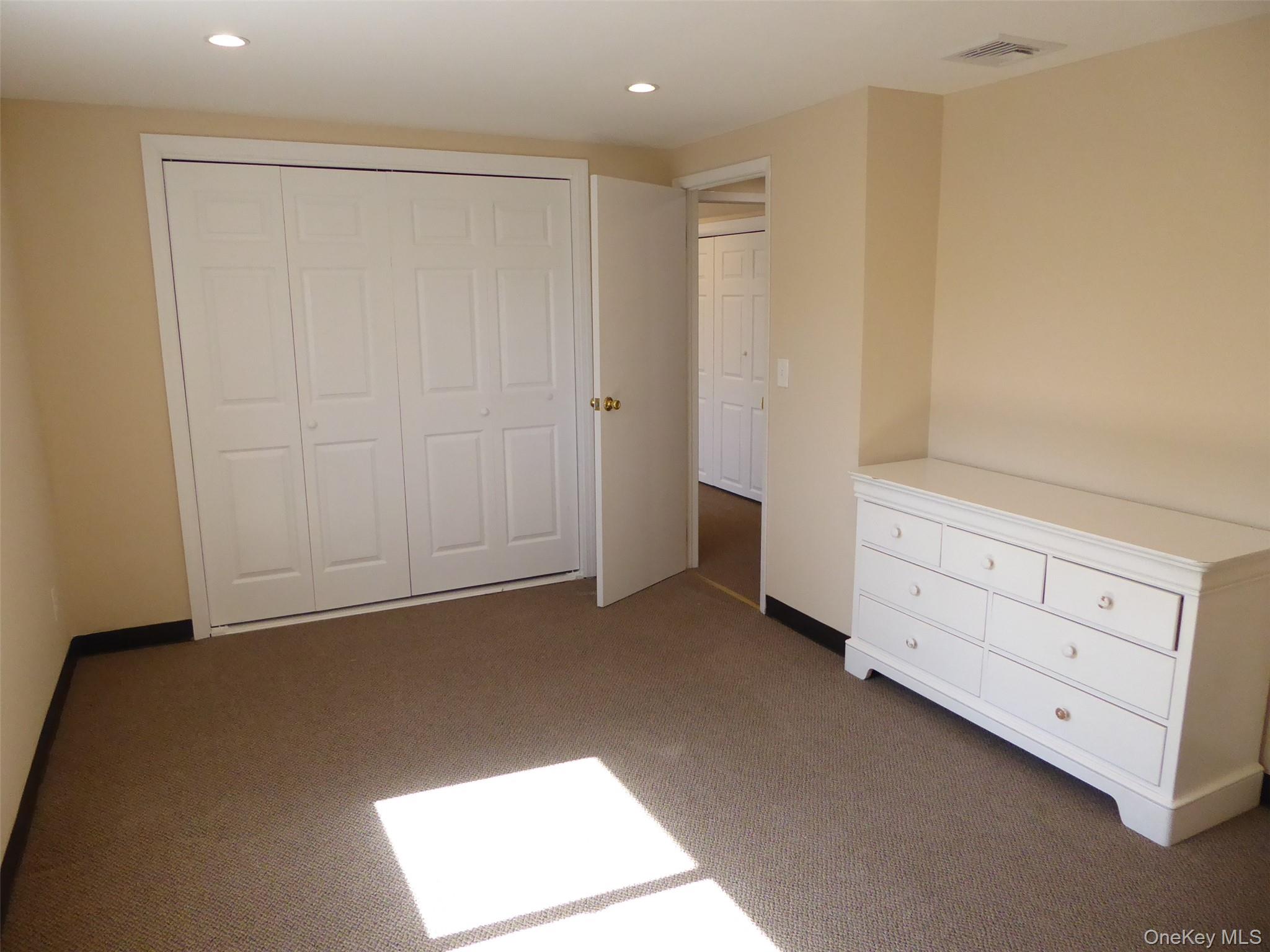 122 Forest Avenue, Unit Rear photo 23