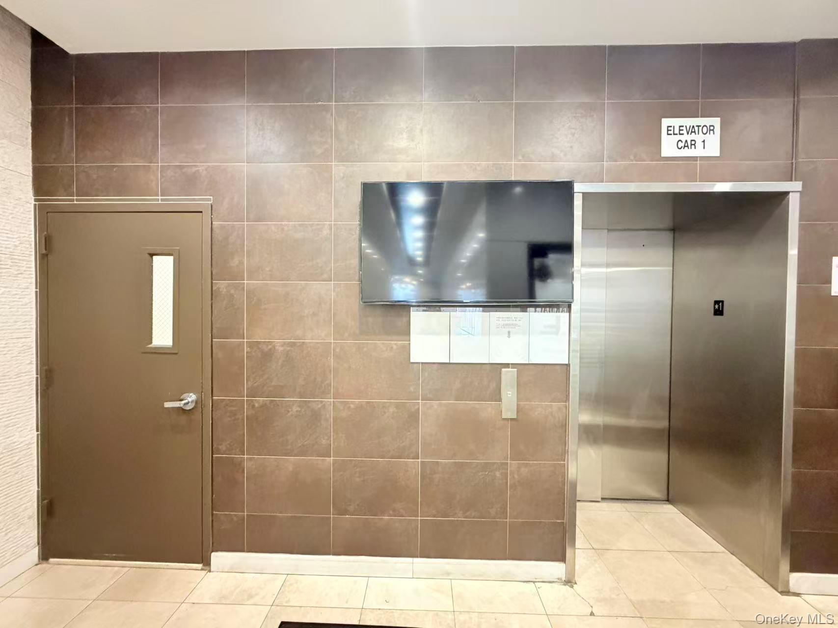 53 Elizabeth Street, Unit 1C photo 2