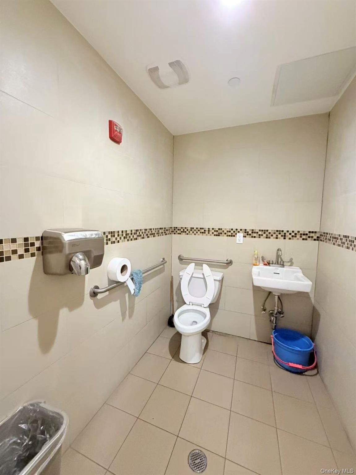 53 Elizabeth Street, Unit 1C photo 6
