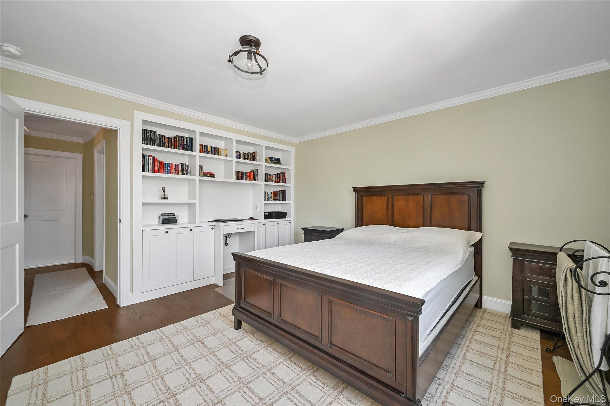 15822 Powells Cove Boulevard – For Sale photo 9