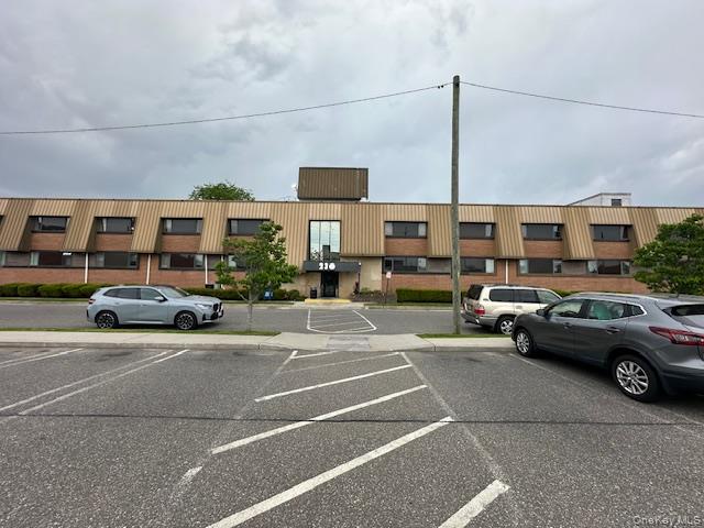 230 Hilton Avenue, Unit 9 photo 3