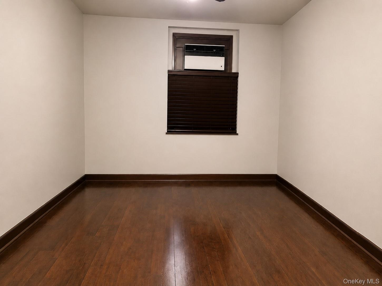 21-06 35th Street, Unit 1B photo 2