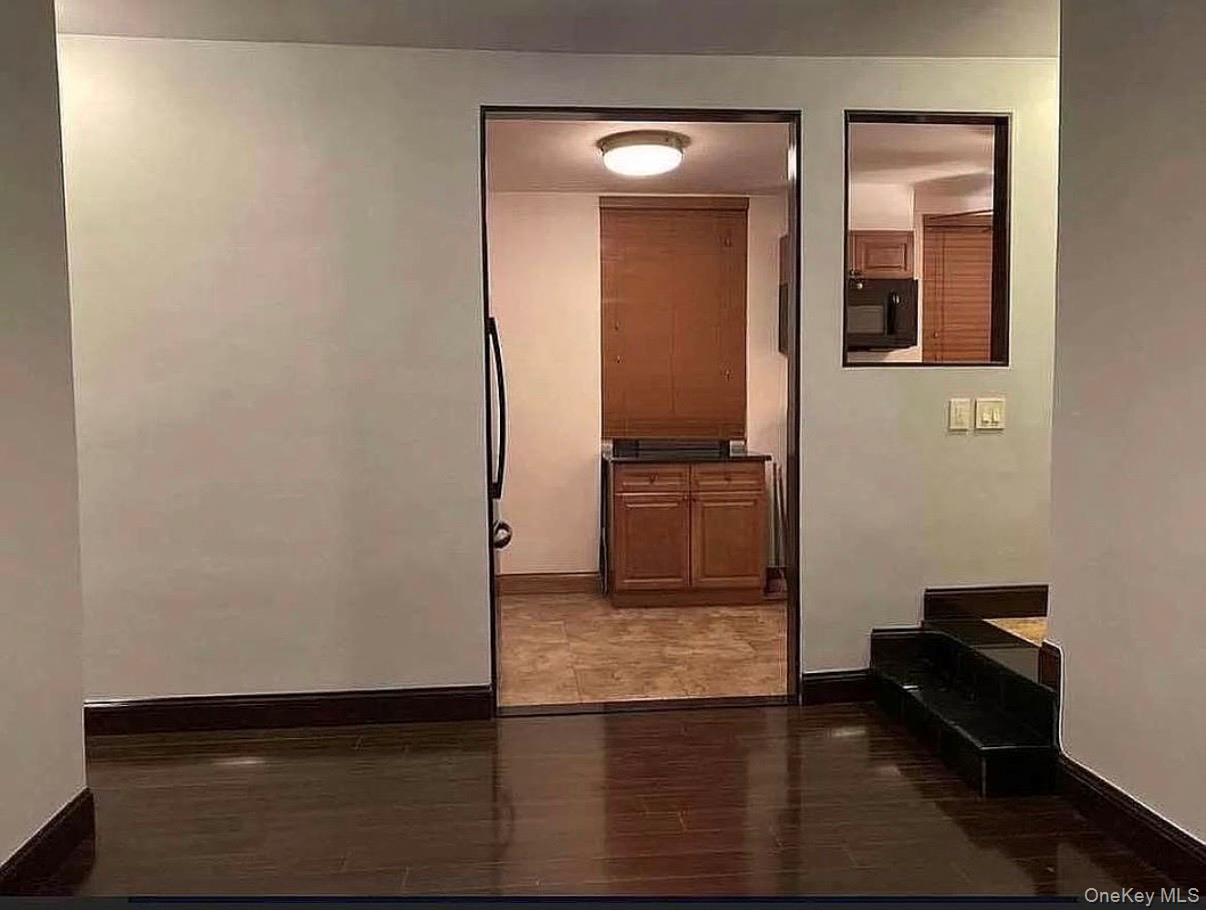 21-06 35th Street, Unit 1B photo 11