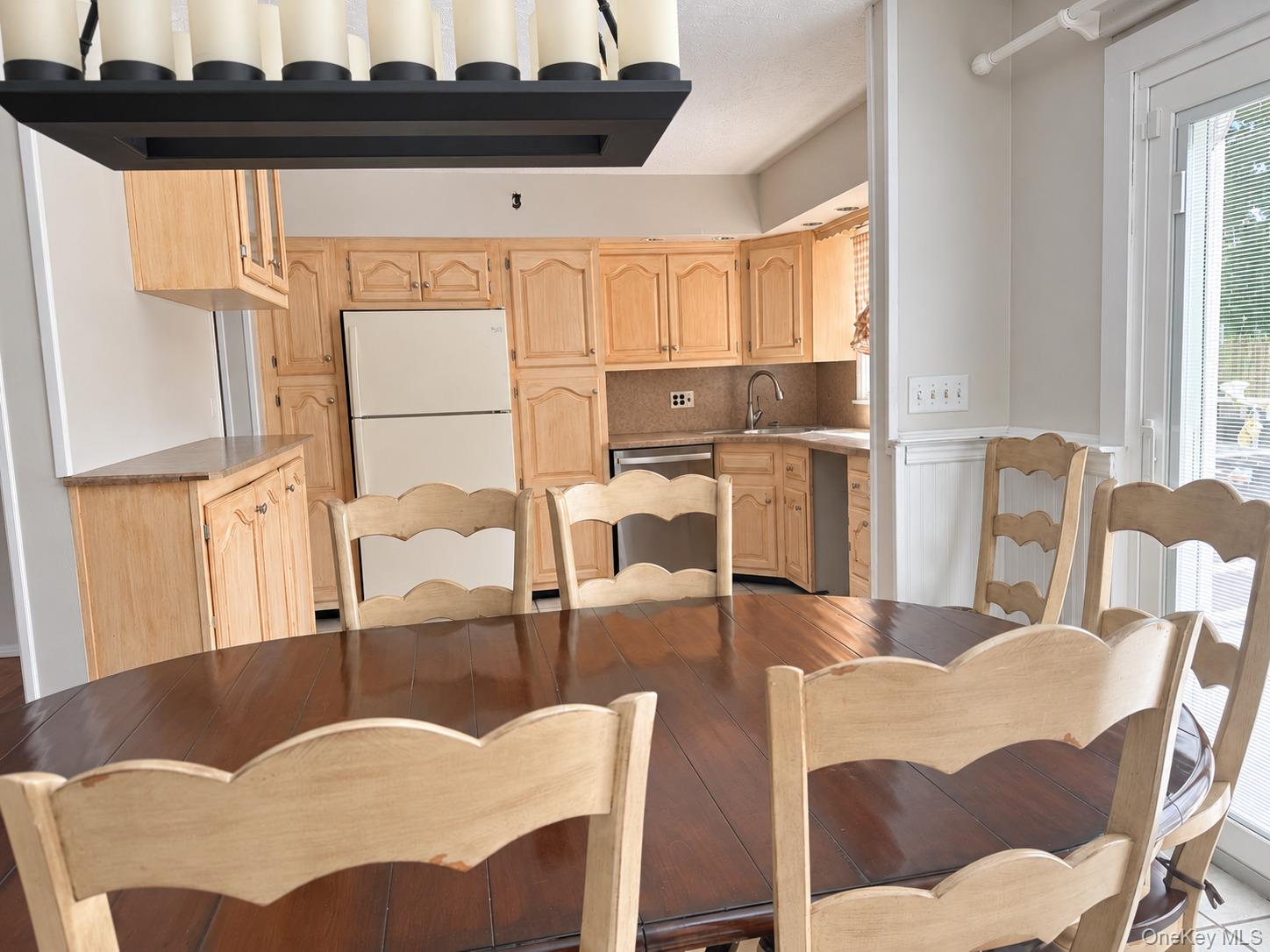 61 E Hall Avenue, Unit New City, photo 9
