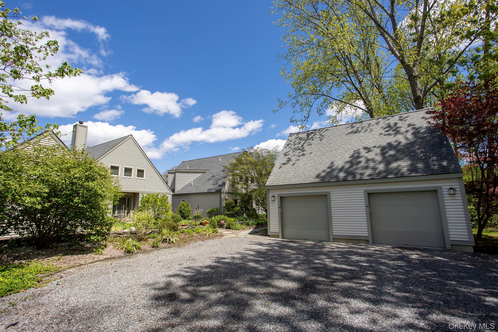 322 Arcadia Drive – For Sale photo 28