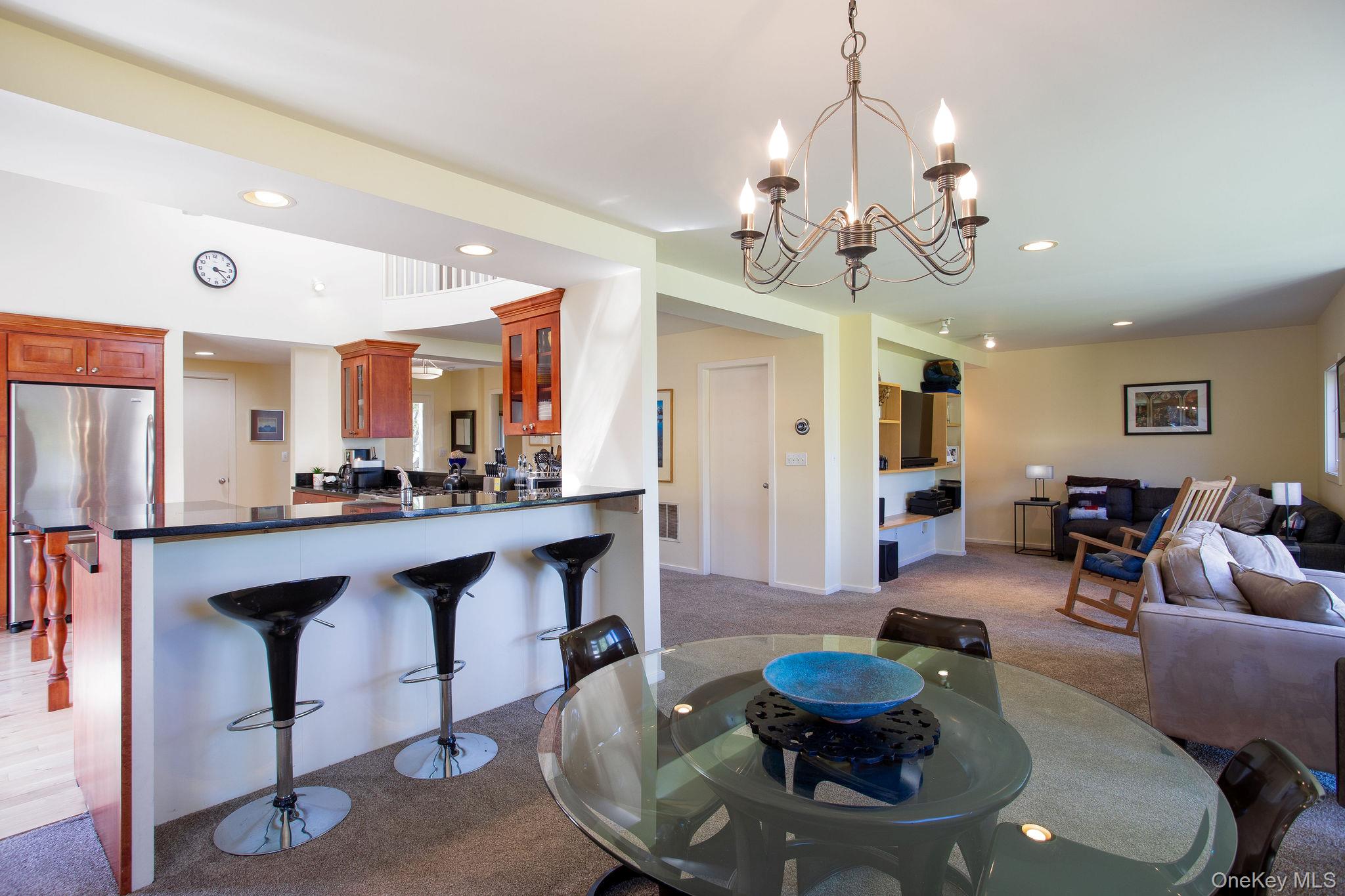 322 Arcadia Drive – For Sale photo 14