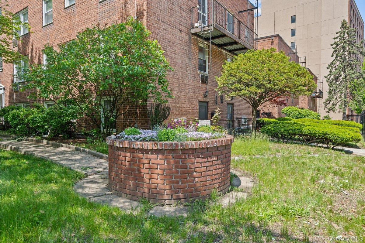 6299 Broadway, Unit C3A photo 15