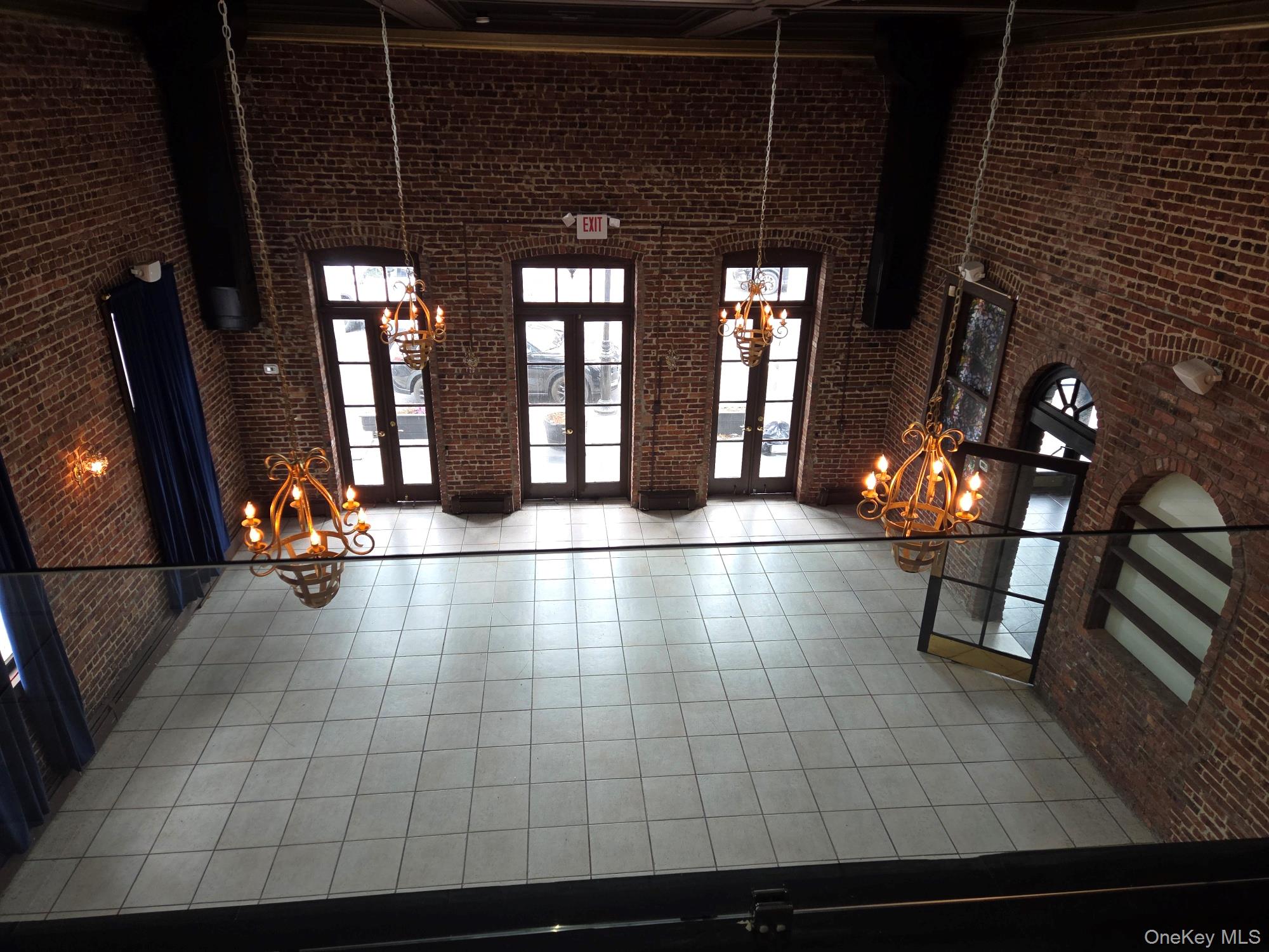 286 Main Street – For Rent photo 6