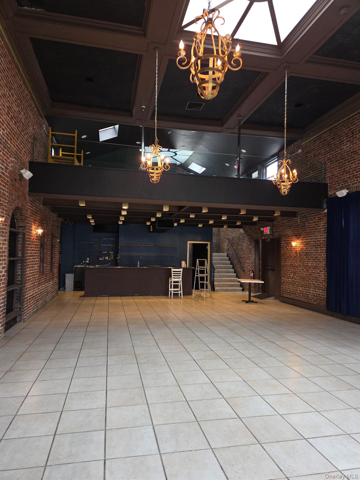 286 Main Street – For Rent photo 2