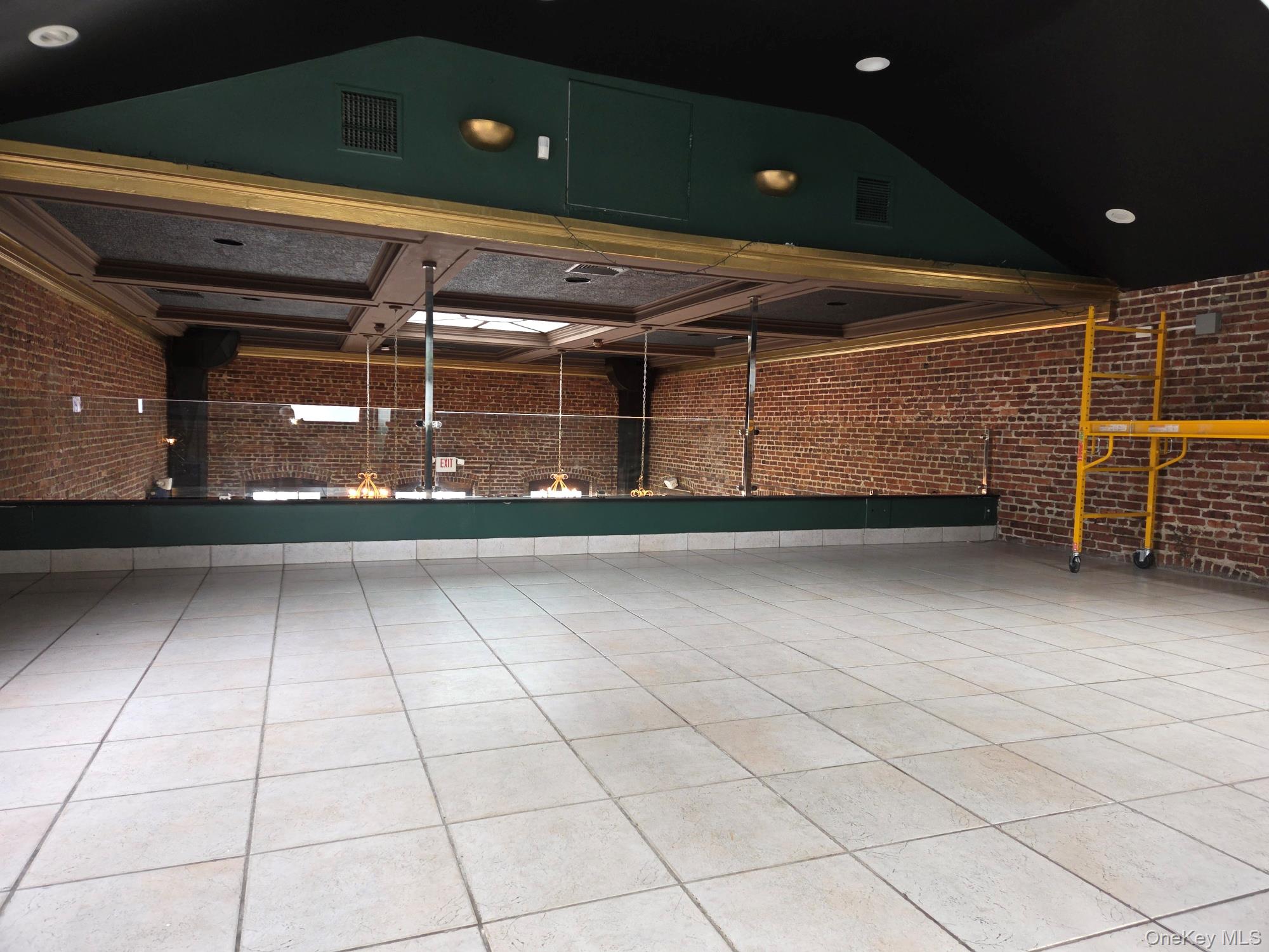 286 Main Street – For Rent photo 4