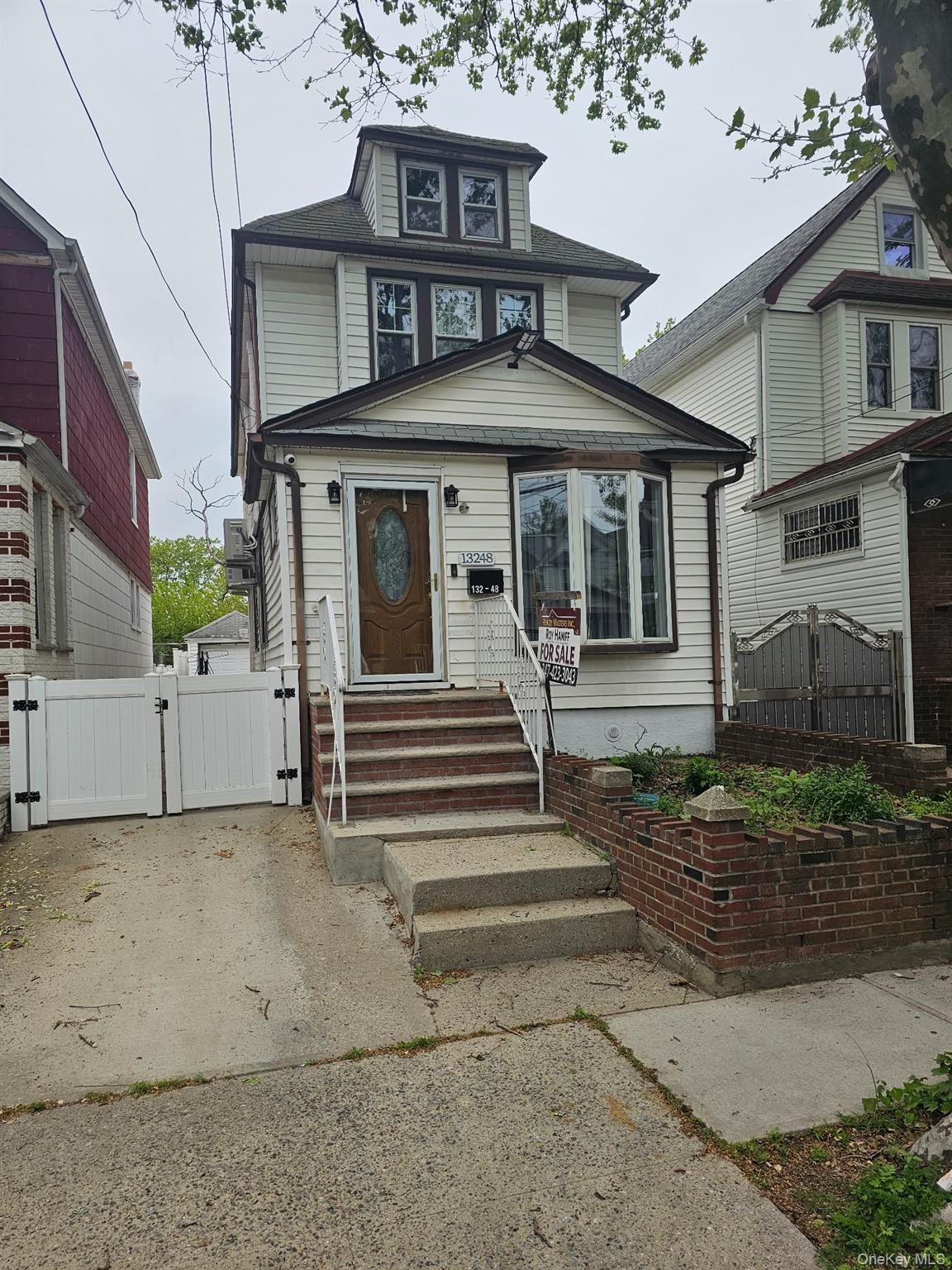 13248 114 Street – For Sale