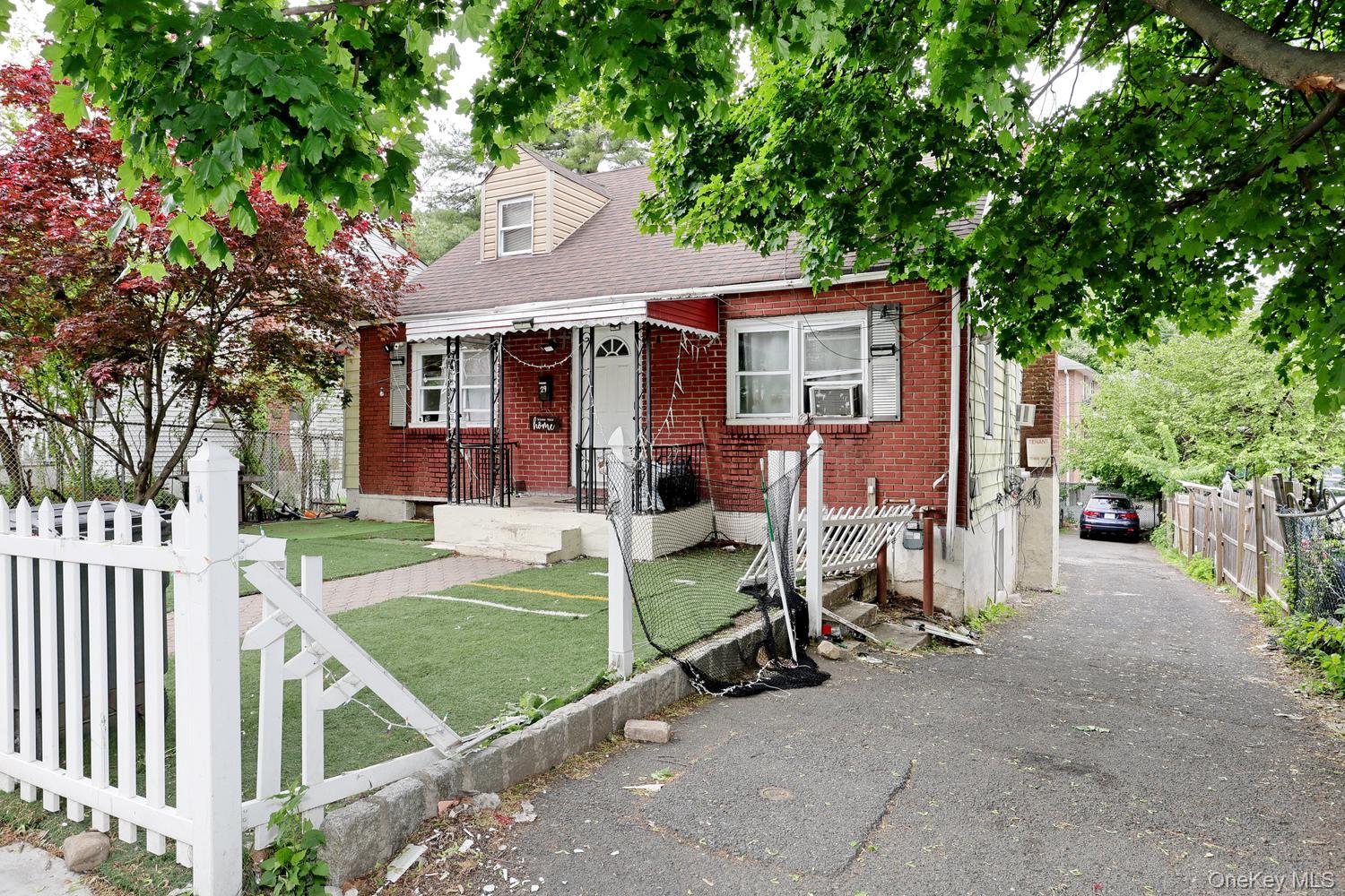 29 Fairview Avenue – For Sale