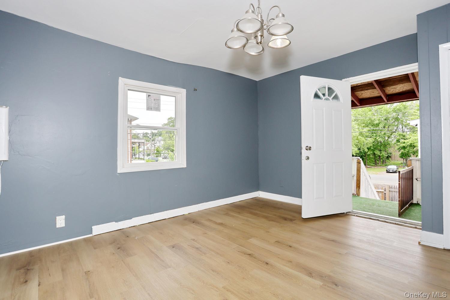 29 Fairview Avenue – For Sale photo 4
