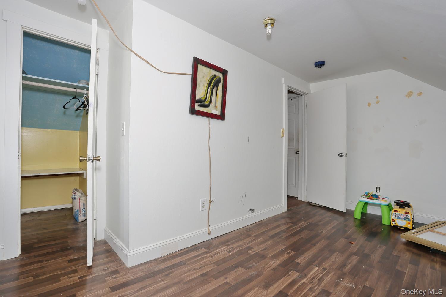 29 Fairview Avenue – For Sale photo 20