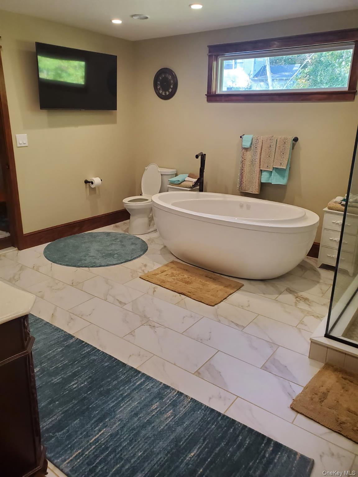 76 Riviera Drive – For Sale photo 7