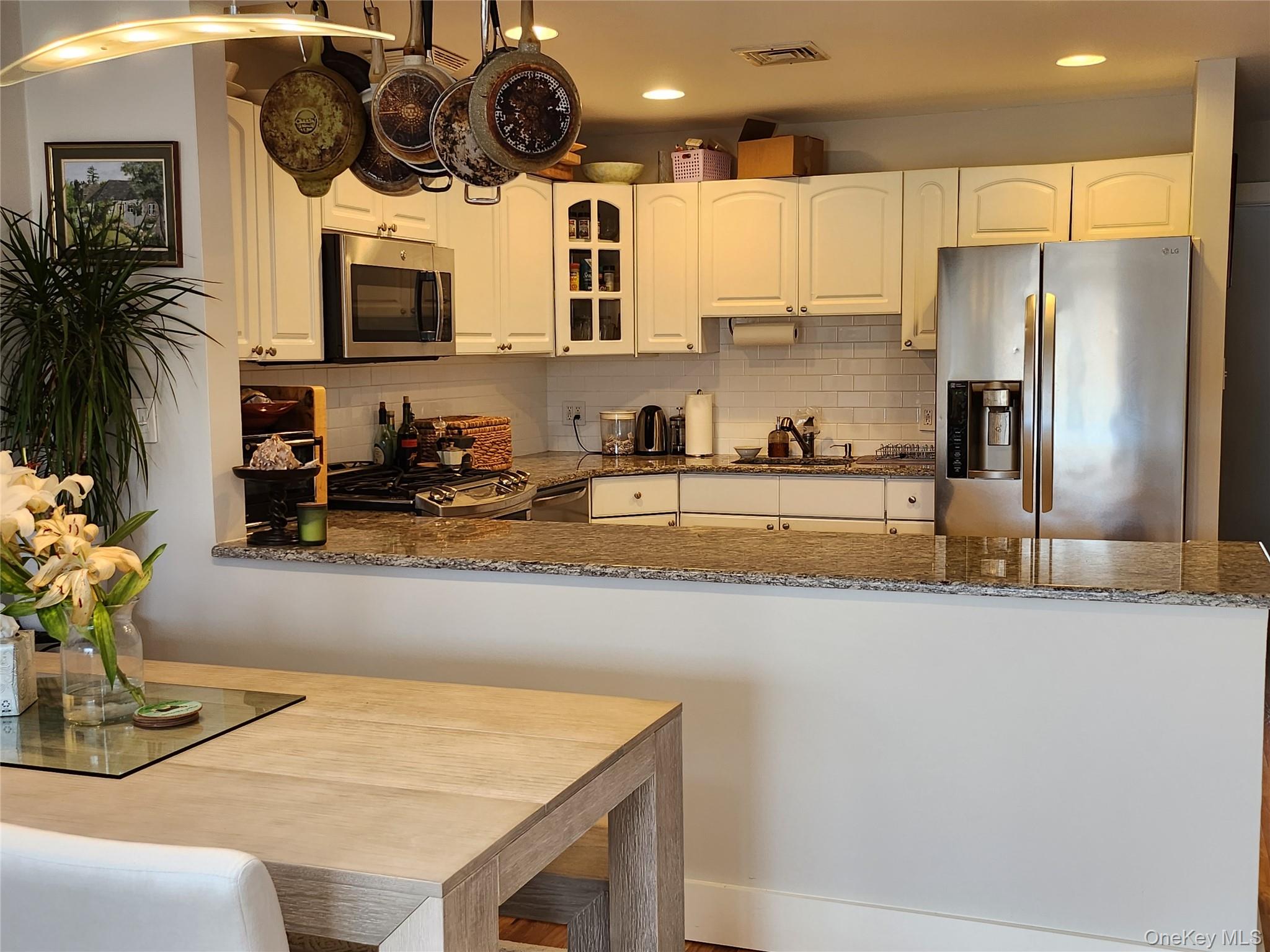67 Pacific Boulevard – For Rent photo 5