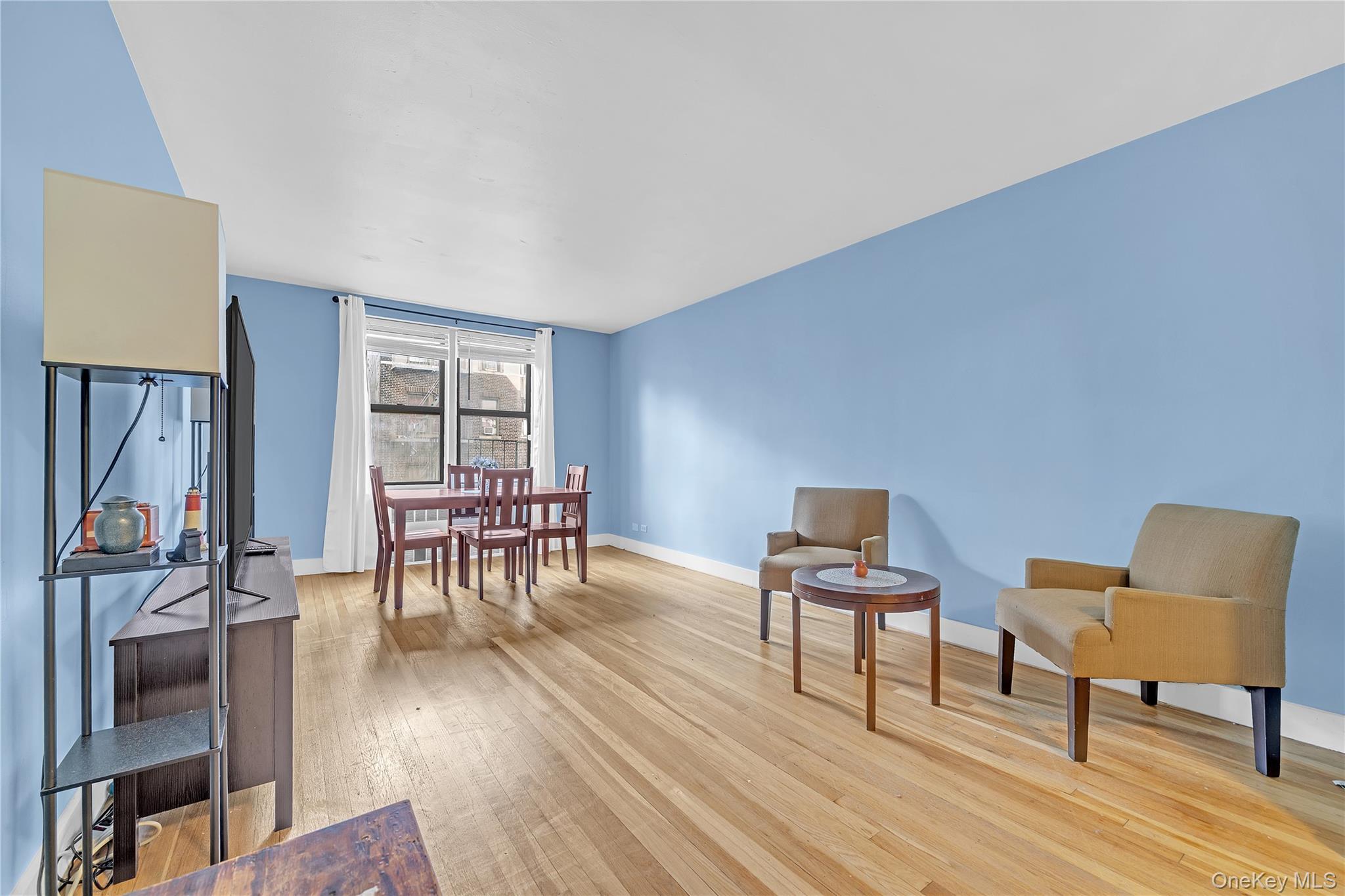 2830 Briggs Avenue, Unit 4F