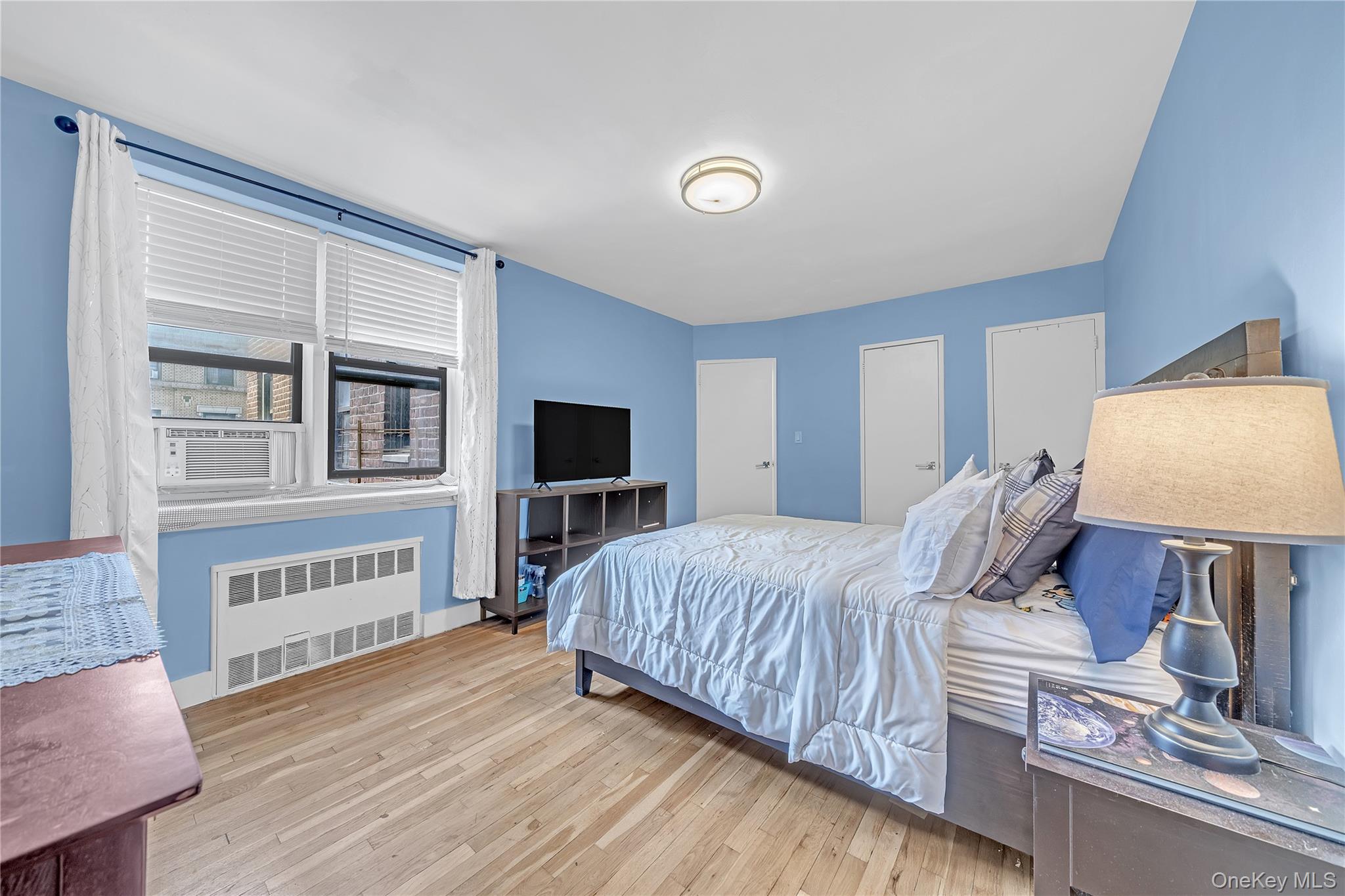 2830 Briggs Avenue, Unit 4F photo 7